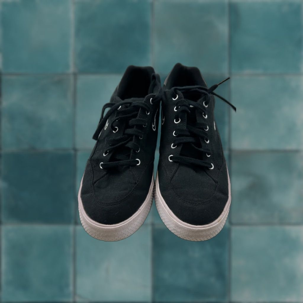 Nike Nike GTS 97 Sneakers Men's 10.5 Black Canvas Low Top Lace Up DA1446-001 Size US L / EU 52-54 / 3 - 1 Thumbnail
