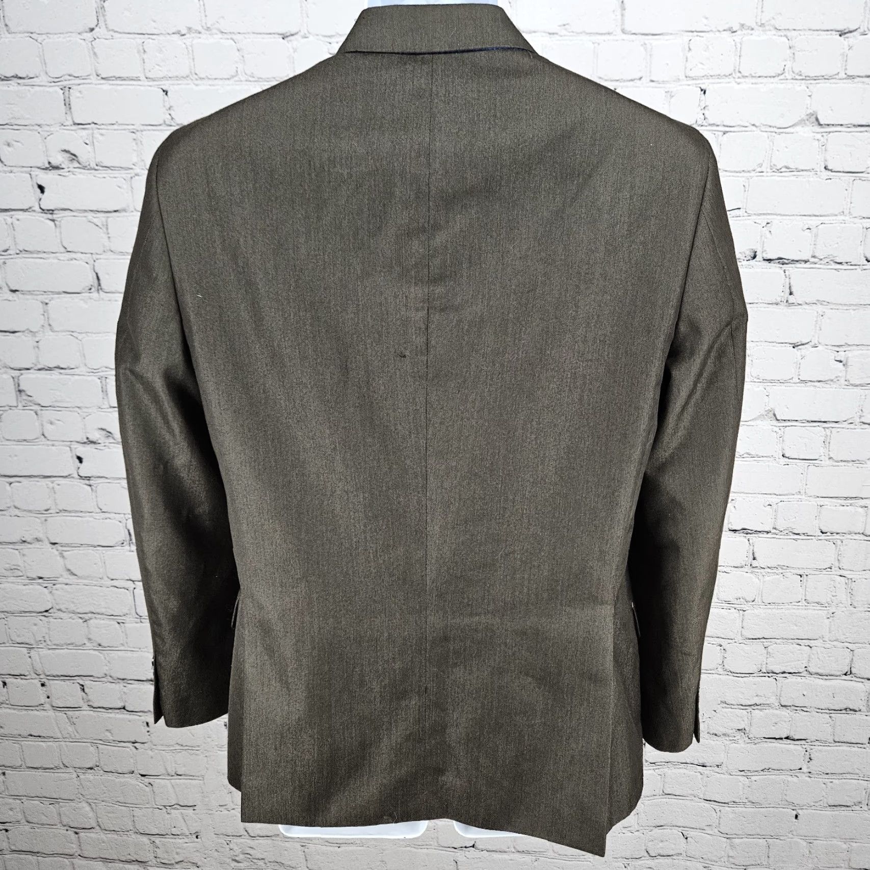 Billy London VINTAGE Billy London Brown 2 Button Double-Vented Notch Blazer Sport Coat Jacket 38S Mens Regular Brown Solid 2 Piece Jacket Size 38 Size 38R - 2 Thumbnail