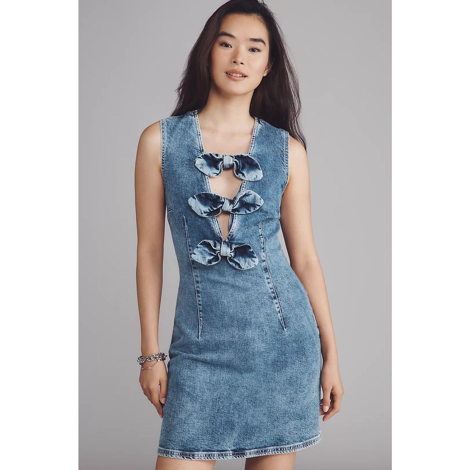 Anthropologie × Baum und Pferdgarten NWT Ajki Bow Denim Mini Dress $249 SIZE 8 Size M / US 6-8 / IT 42-44 - 4 Thumbnail