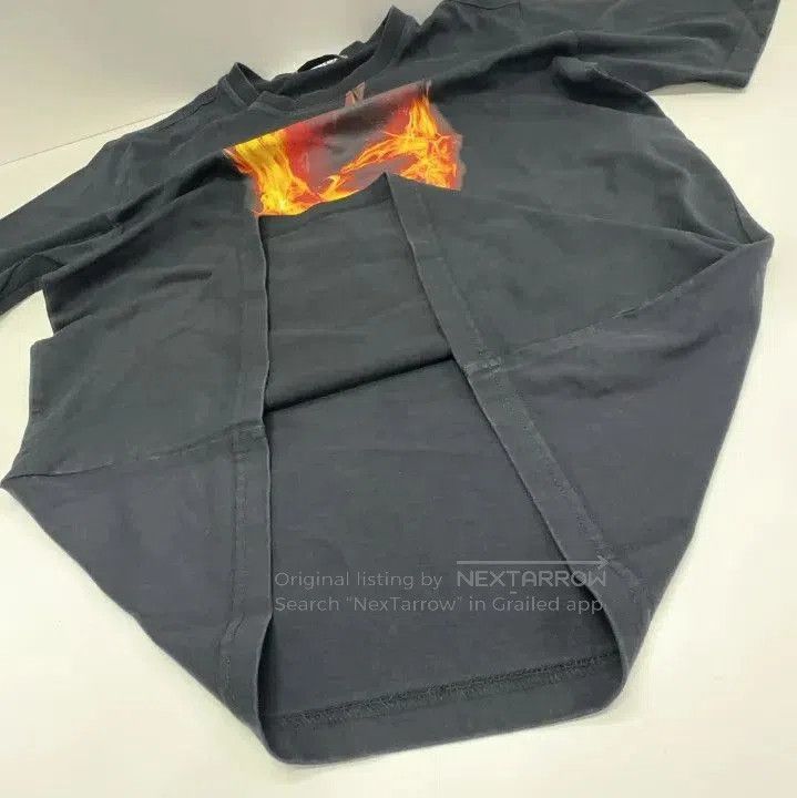 Givenchy Givenchy Flame Print Short Sleeve T-Shirt. Size US M / EU 48-50 / 2 - 4 Thumbnail