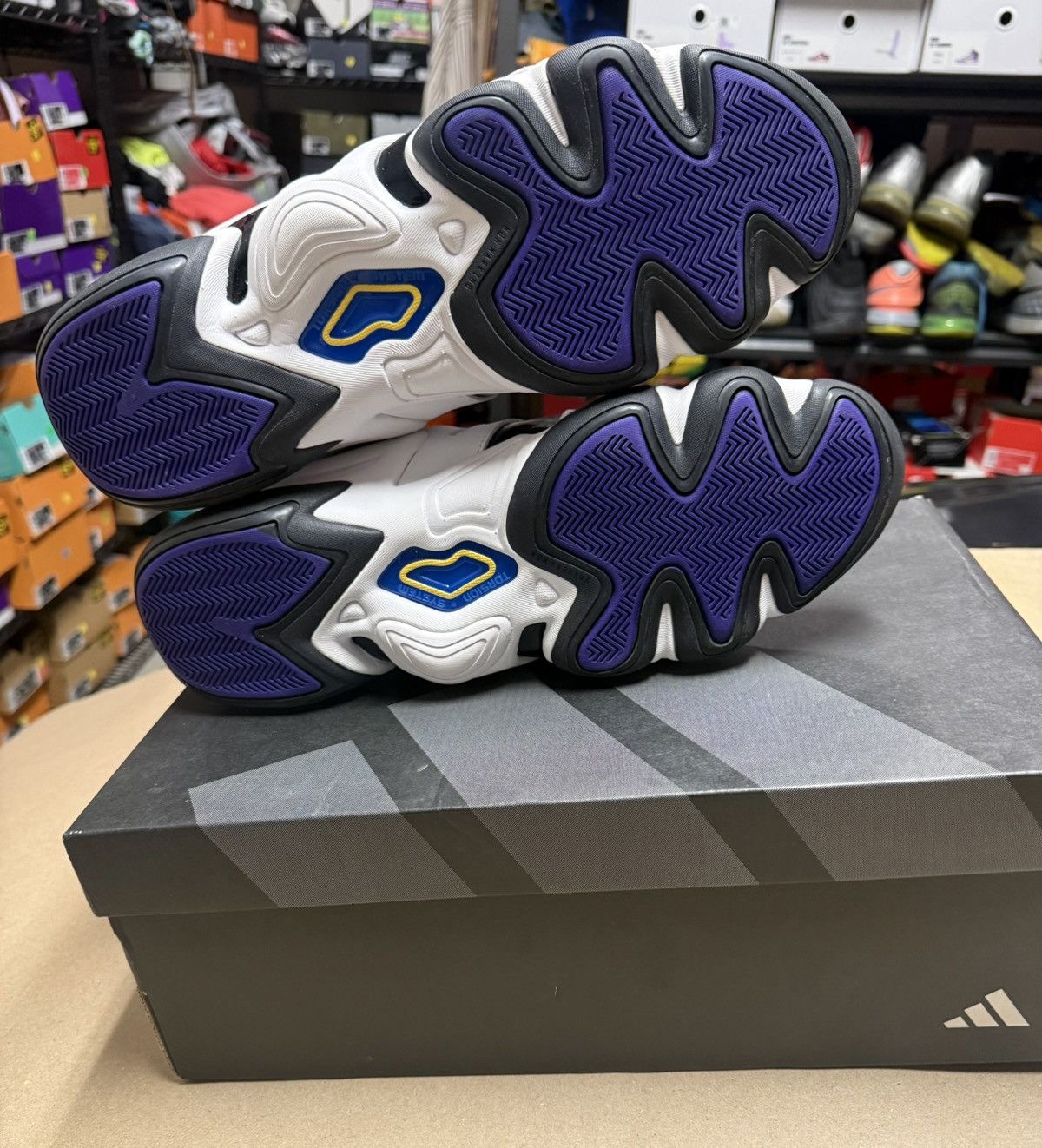 Nike Adidas Crazy 8 Low Kobe Mens size 14 Basketball Shoes Rare! Size US 14 / EU 47 - 5 Thumbnail