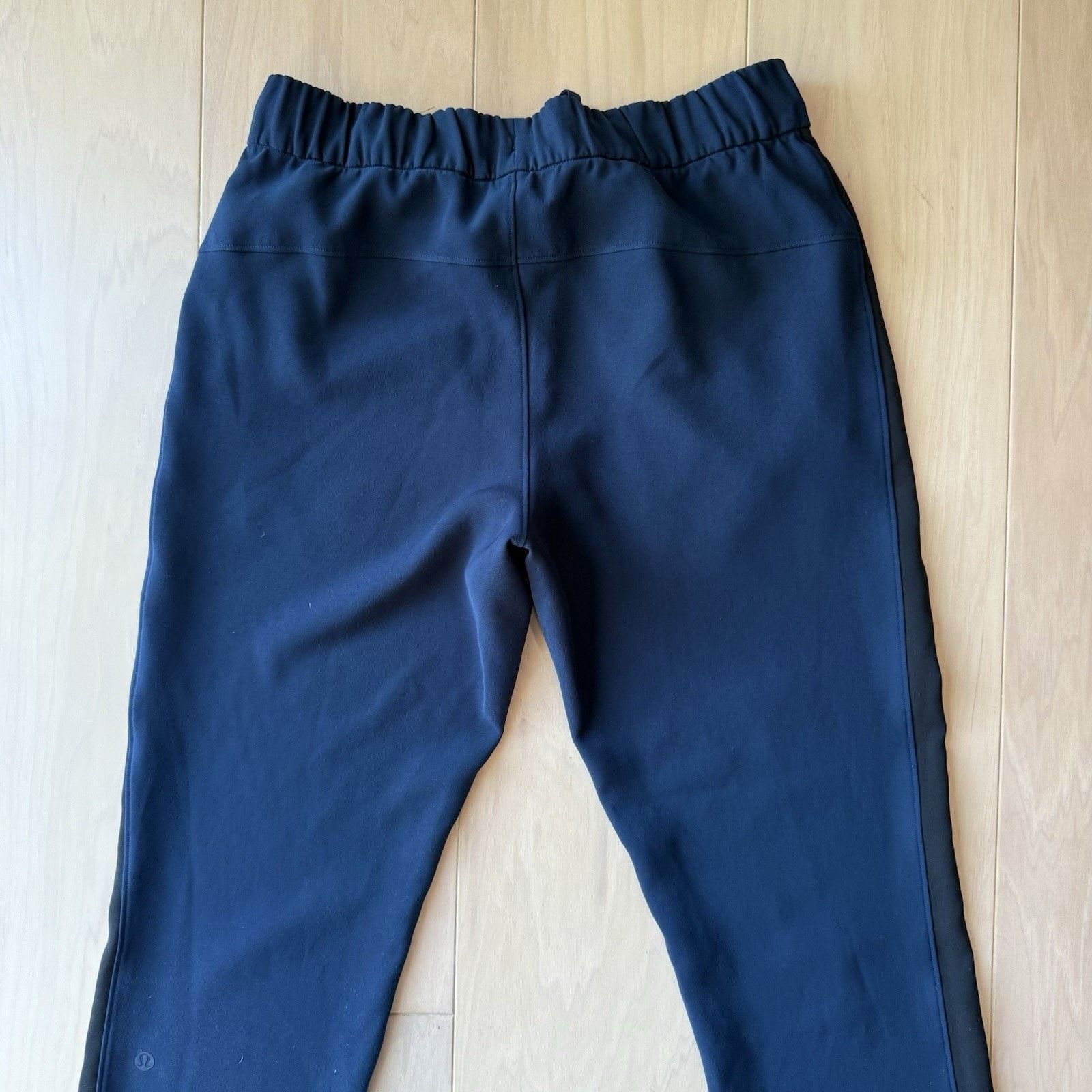 Lululemon Lululemon On The Fly Pants Women's 6 Navy Comfy Sweatpants Size 28" / US 6 / IT 42 - 7 Thumbnail