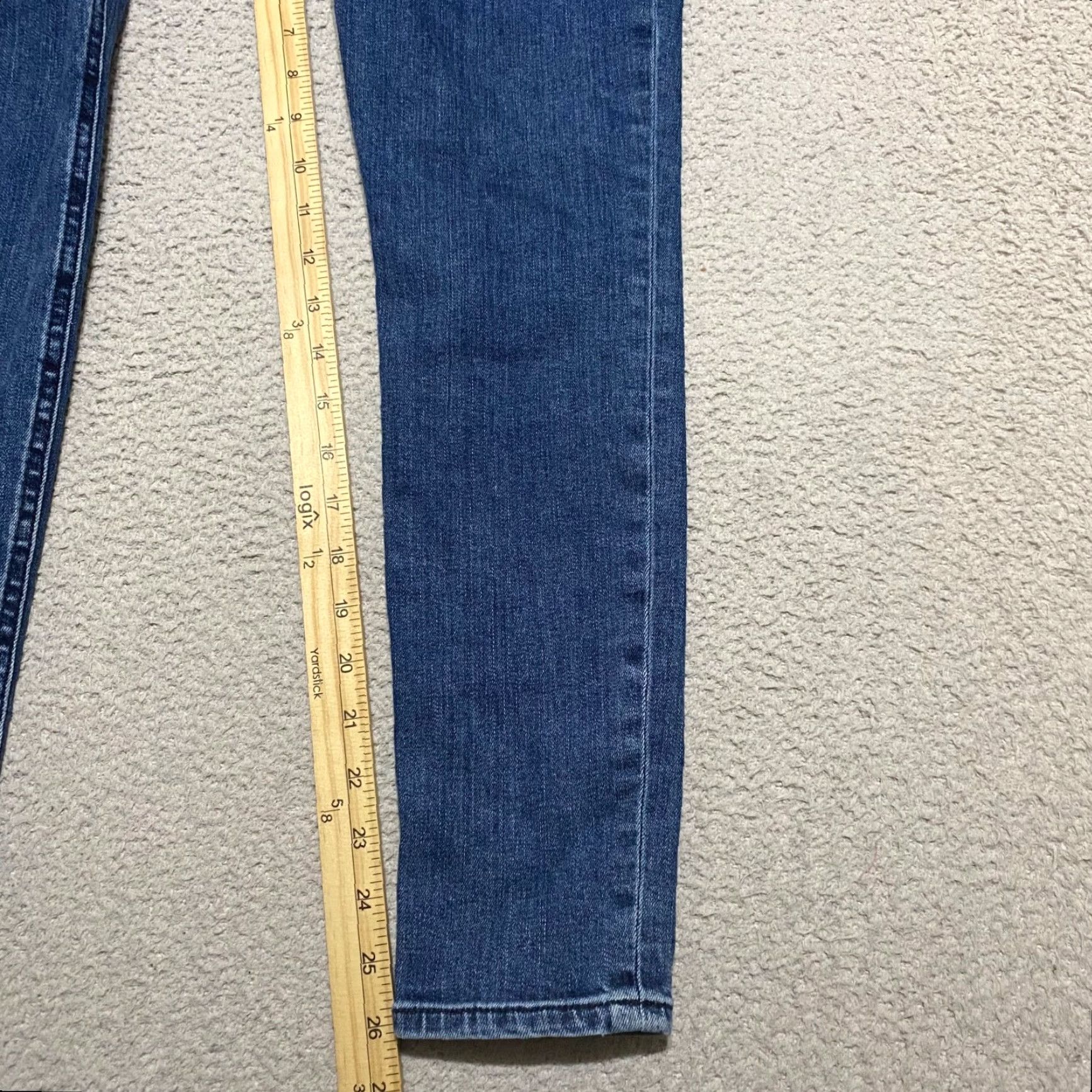 Rag & Bone rag & bone Jeans Blue Denim Skinny 25 Large 5-Pocket Rise High Stretch Womens/Adults Slim Regular Inseam 26 Ankle Mid Wash 90s (if applicable) Size 42" / US 20 - 6 Thumbnail