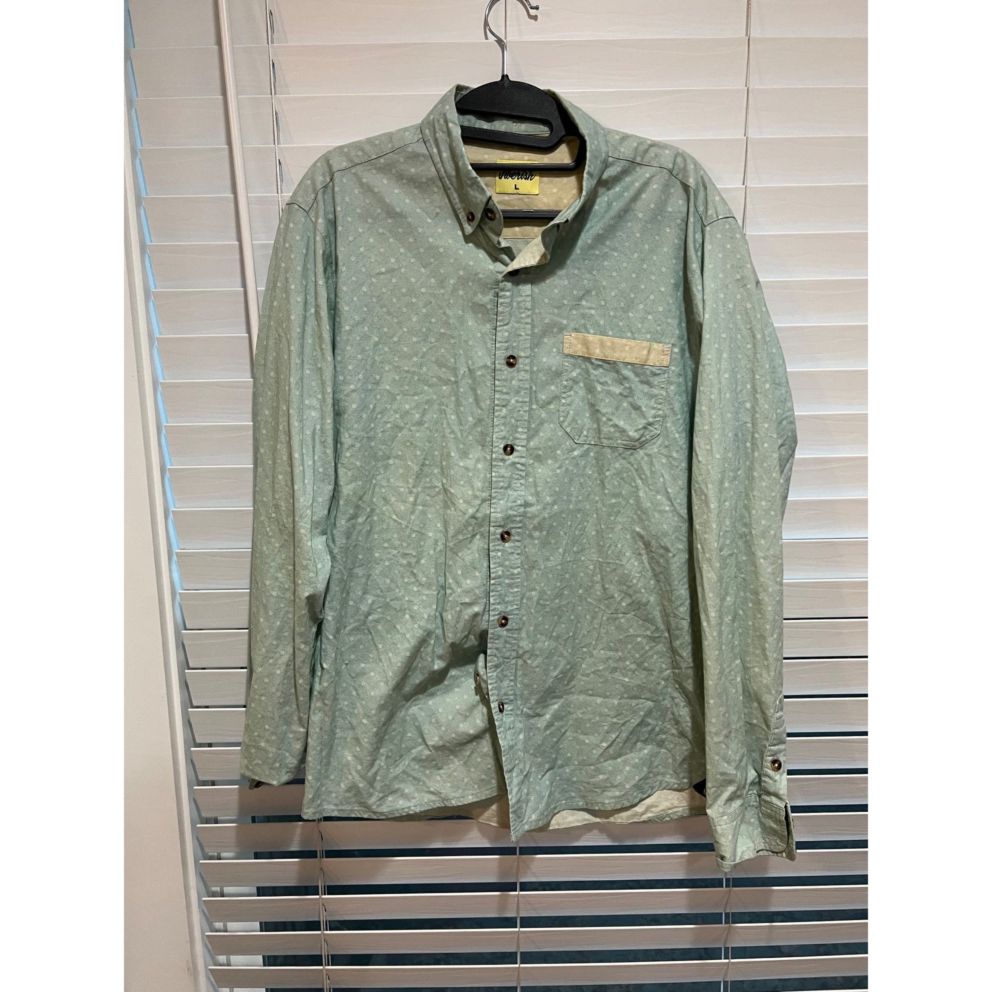 Jiberish Jiberish Polka Dot Button Up - size L Size US L / EU 52-54 / 3 - 1 Thumbnail