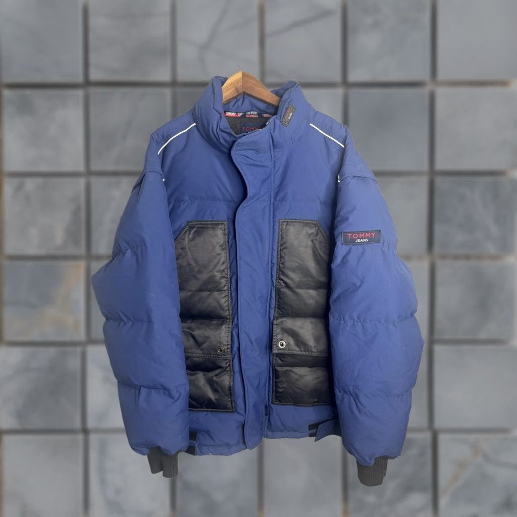 Tommy Hilfiger VINTAGE Tommy Jeans Jacket Mens XL Blue Black Puffer Coat Winter Zip Pockets Warm Size US 36 / EU 52 - 1 Thumbnail