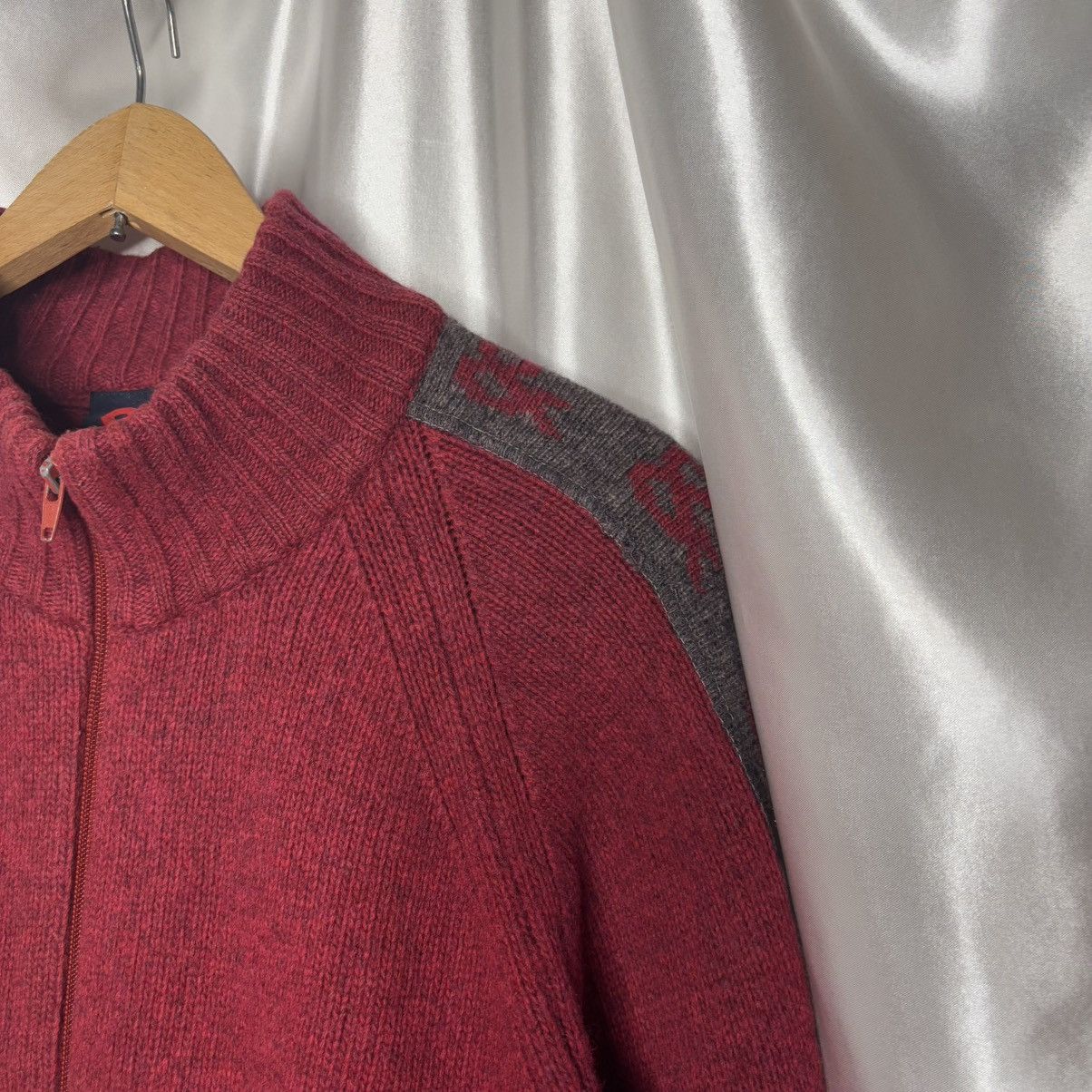 Dolce & Gabbana × Vintage vintage d&g sweater zip woolen burgundy Dolce & Gabbana Size M / US 6-8 / IT 42-44 - 7 Thumbnail