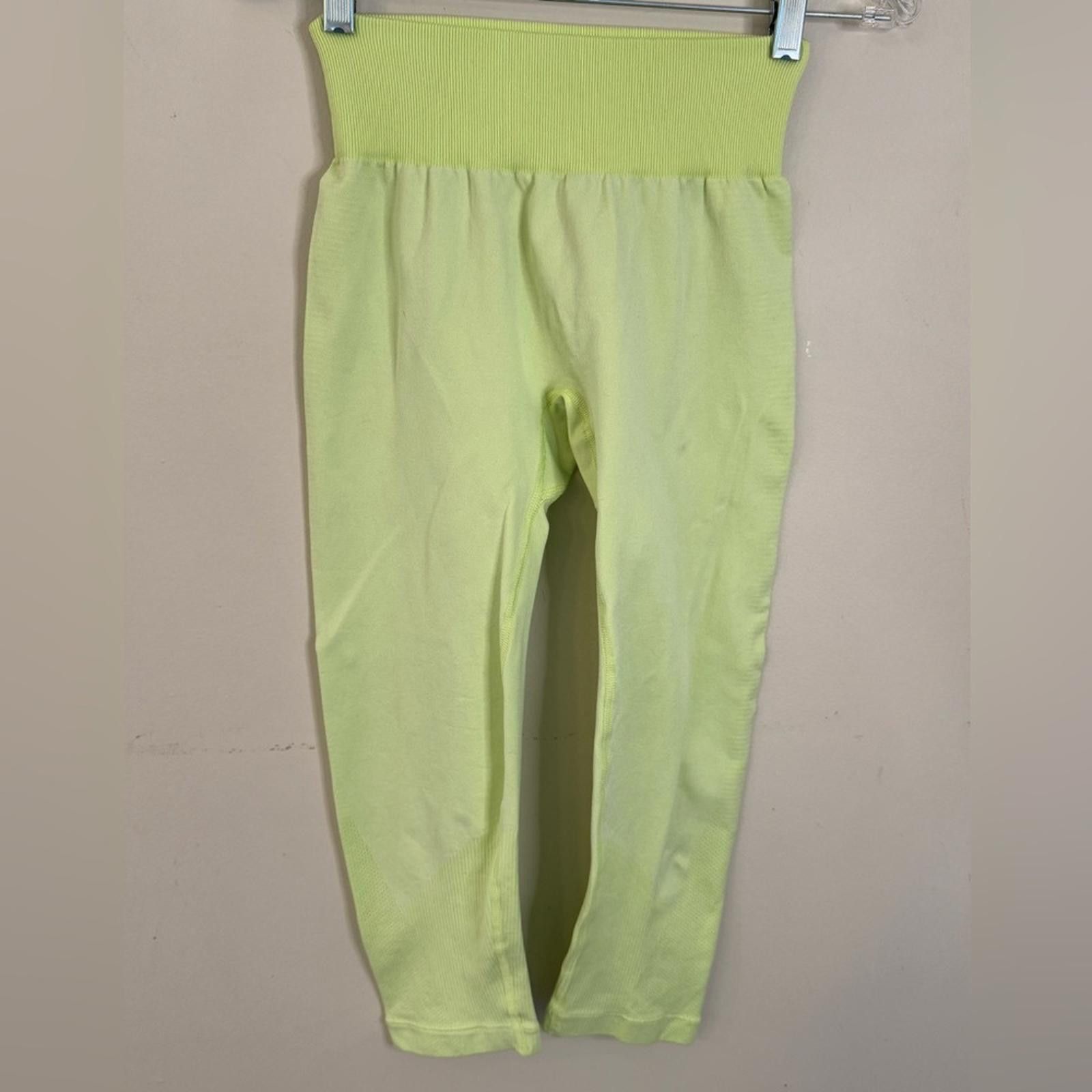 New Balance New Balance cropped bold green leggings FLAW SZ M Size 32" / US 10 / IT 46 - 2 Thumbnail