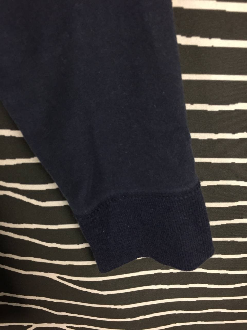 Abercrombie & Fitch Abercrombie & Fitch Embroidered Logo Long Sleeve Tee Size US M / EU 48-50 / 2 - 8 Thumbnail