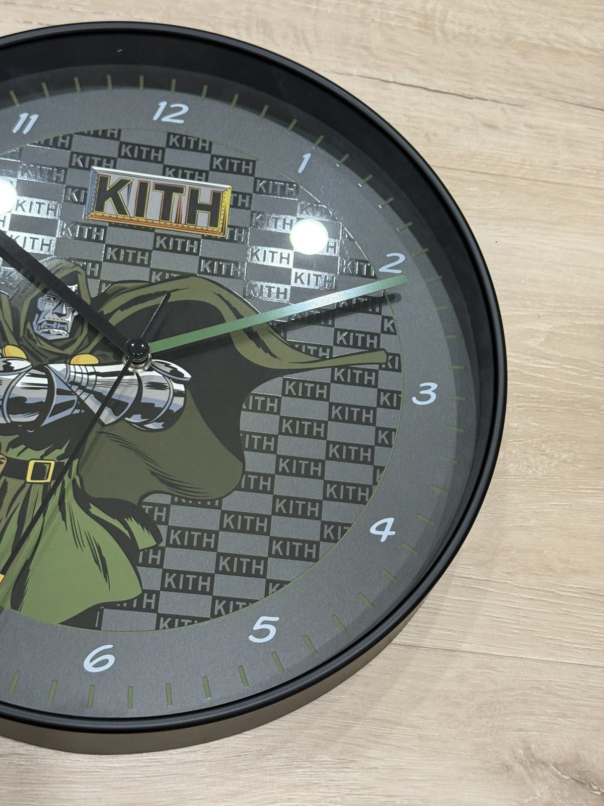 Kith × Marvel Comics Kith Marvel Dr Doom Wall Clock Size ONE SIZE - 4 Thumbnail