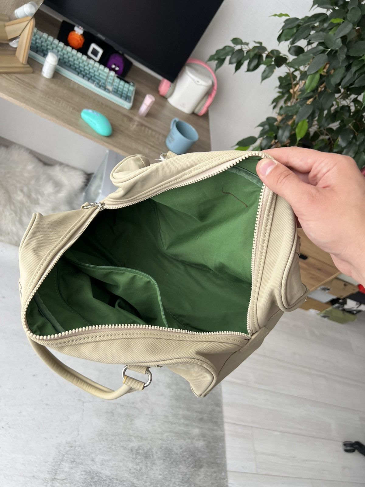 Lacoste 🐊Y2K Lacoste Vintage Bowling Bag Beige Green Croc 2000s Size ONE SIZE - 14 Thumbnail