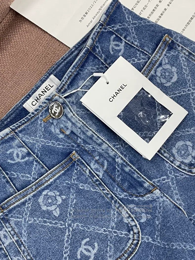 Chanel Chanel 23A popular Dakar high-end handicraft workshop came Size 42" / US 20 - 2 Thumbnail
