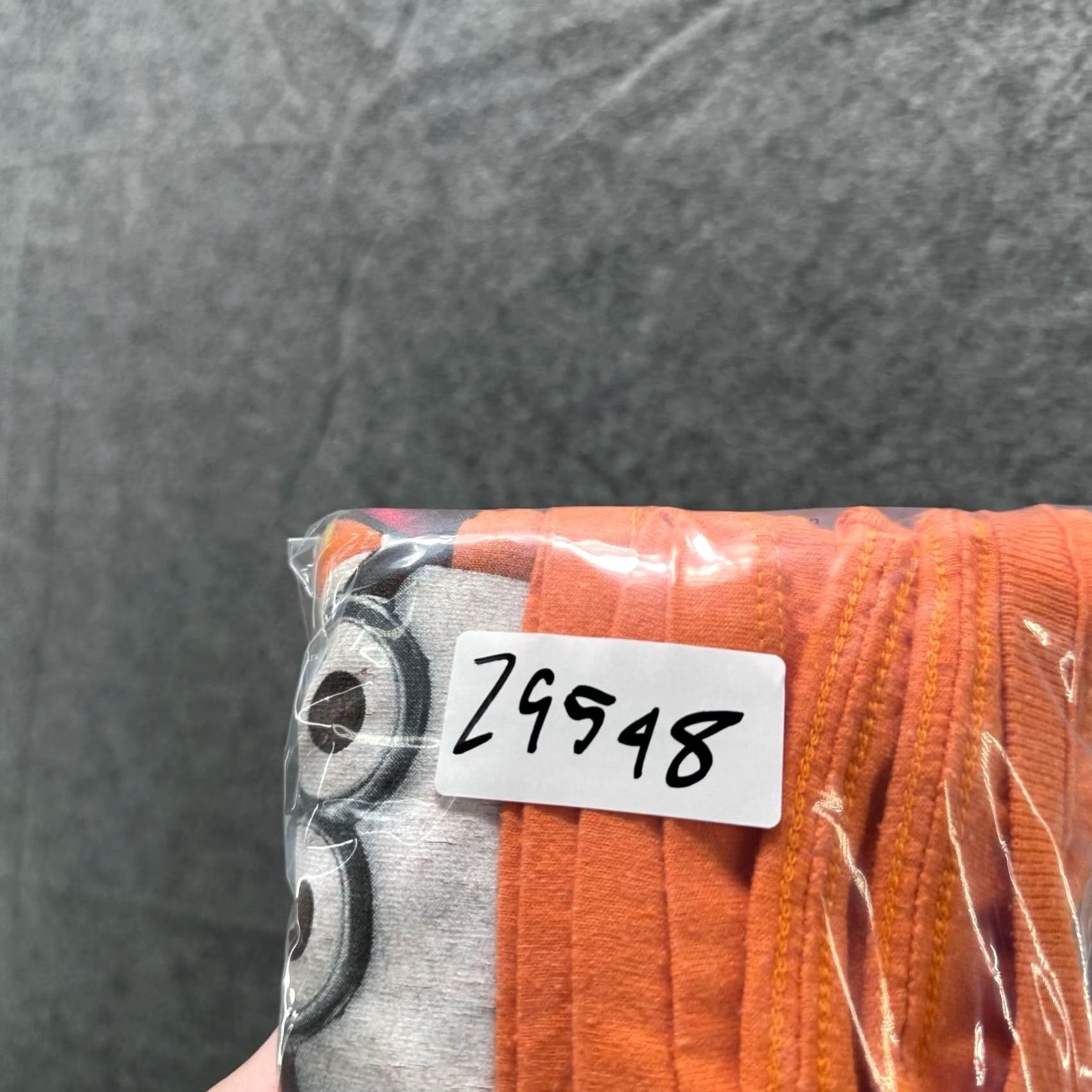 Vintage Despicable Me Shirt Mens L Orange Minions Graphic Crewneck Cotton Polyester Size US L / EU 52-54 / 3 - 7 Thumbnail