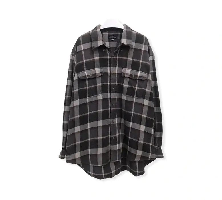 Kambrie Plaid Flannel Shirt - Navy