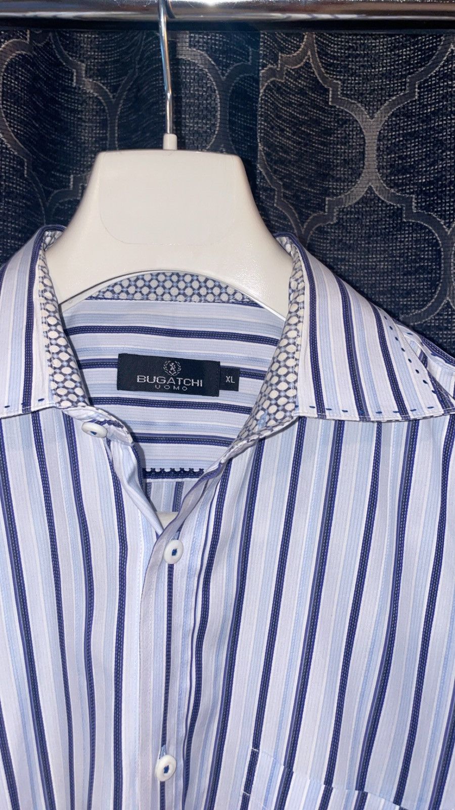 BUGATCHI Bugatchi Uomo Button-Down Dress Shirt - Blue multi-stripe Size US XL / EU 56 / 4 - 1 Thumbnail