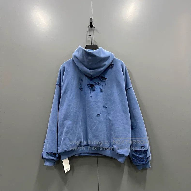 Other Balenciaga Distressed Printed Logo Hoodie Size US L / EU 52-54 / 3 - 2 Thumbnail