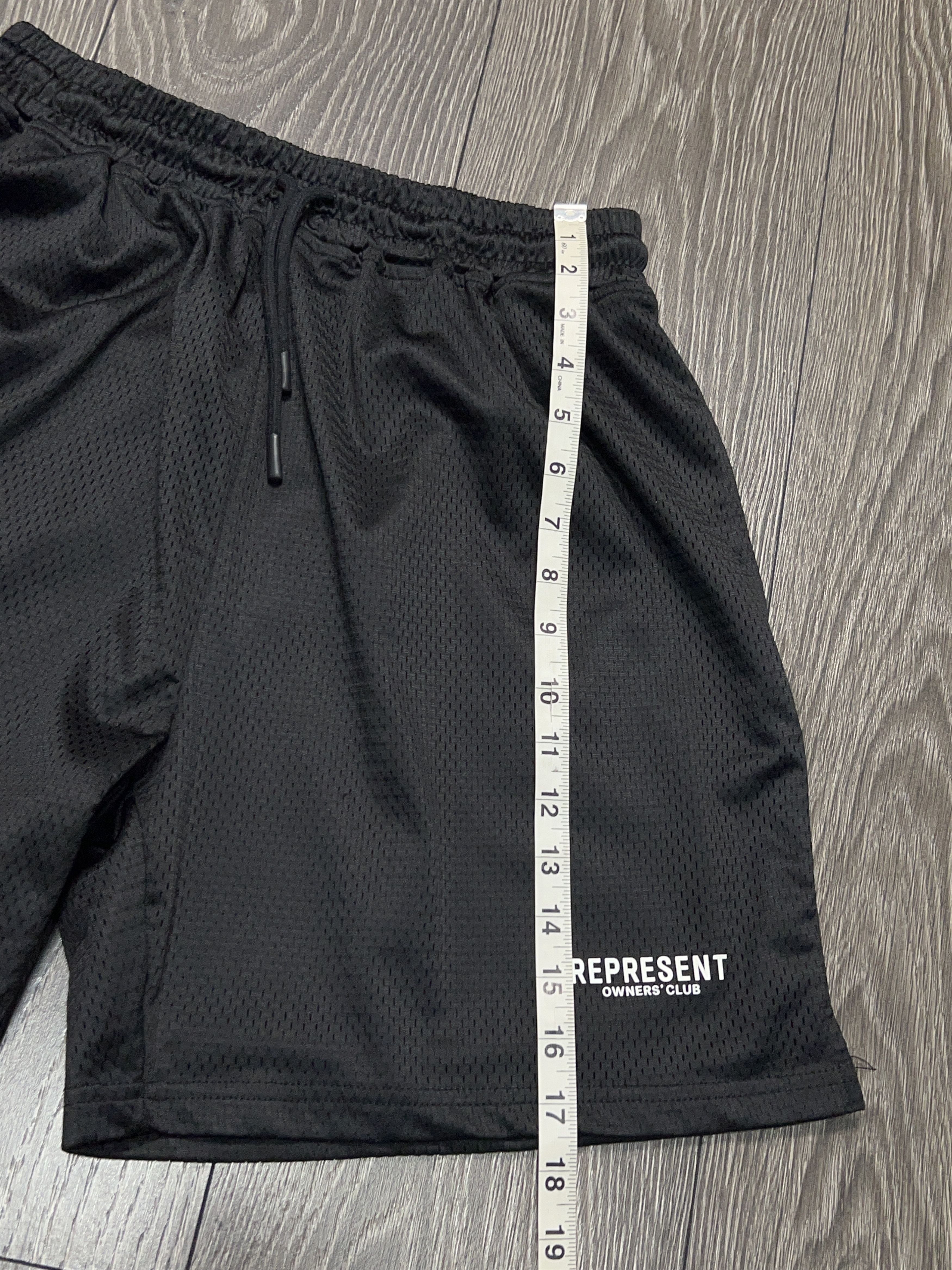 Represent Clo. Mens Represent Owners Club Mesh Shorts Sportswear Size M Size US 32 / EU 48 - 9 Thumbnail