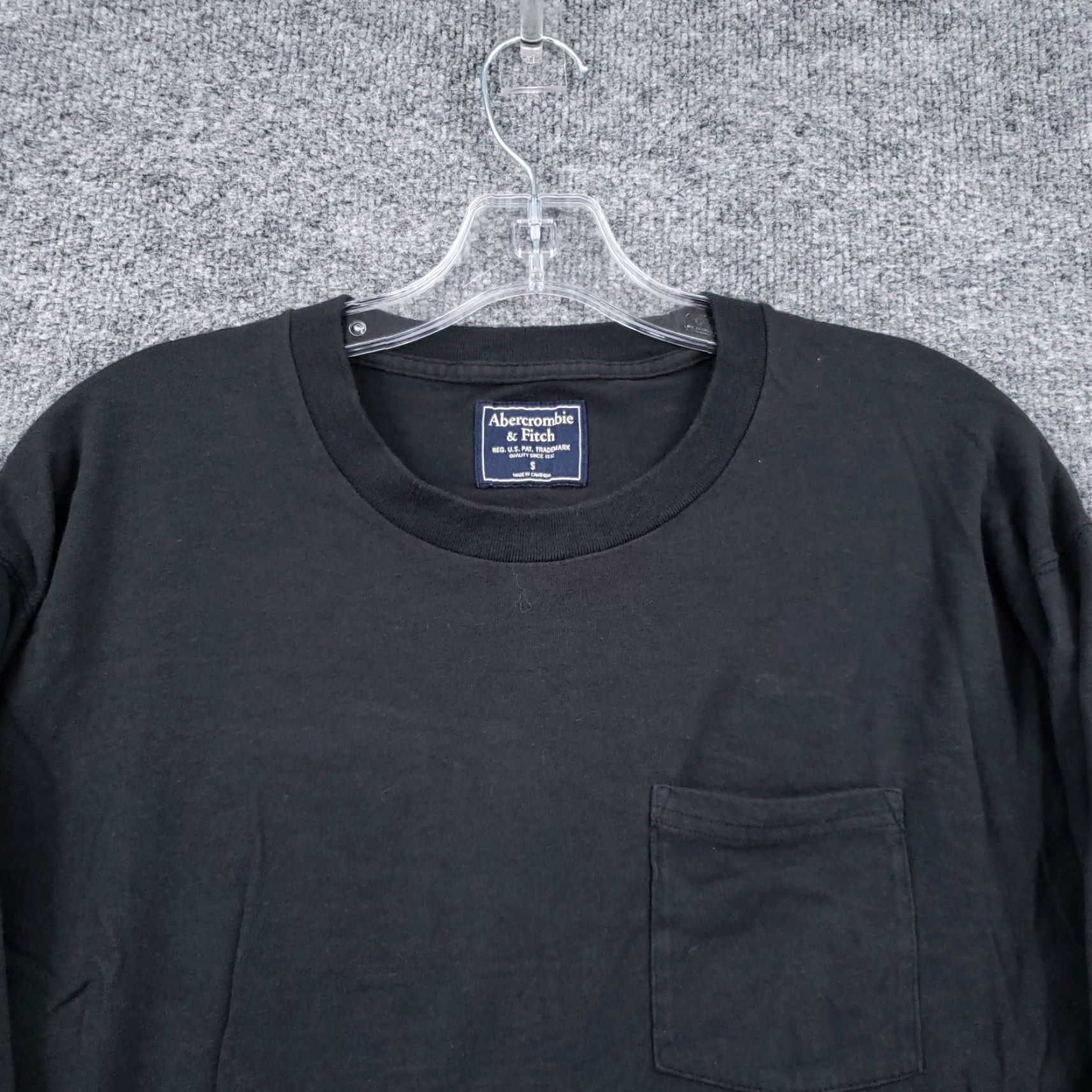Abercrombie & Fitch Abercrombie & Fitch Sweatshirt Mens S Small Black Pullover Long Sleeve Cotton Logo Crew Neck Size US S / EU 44-46 / 1 - 5 Thumbnail