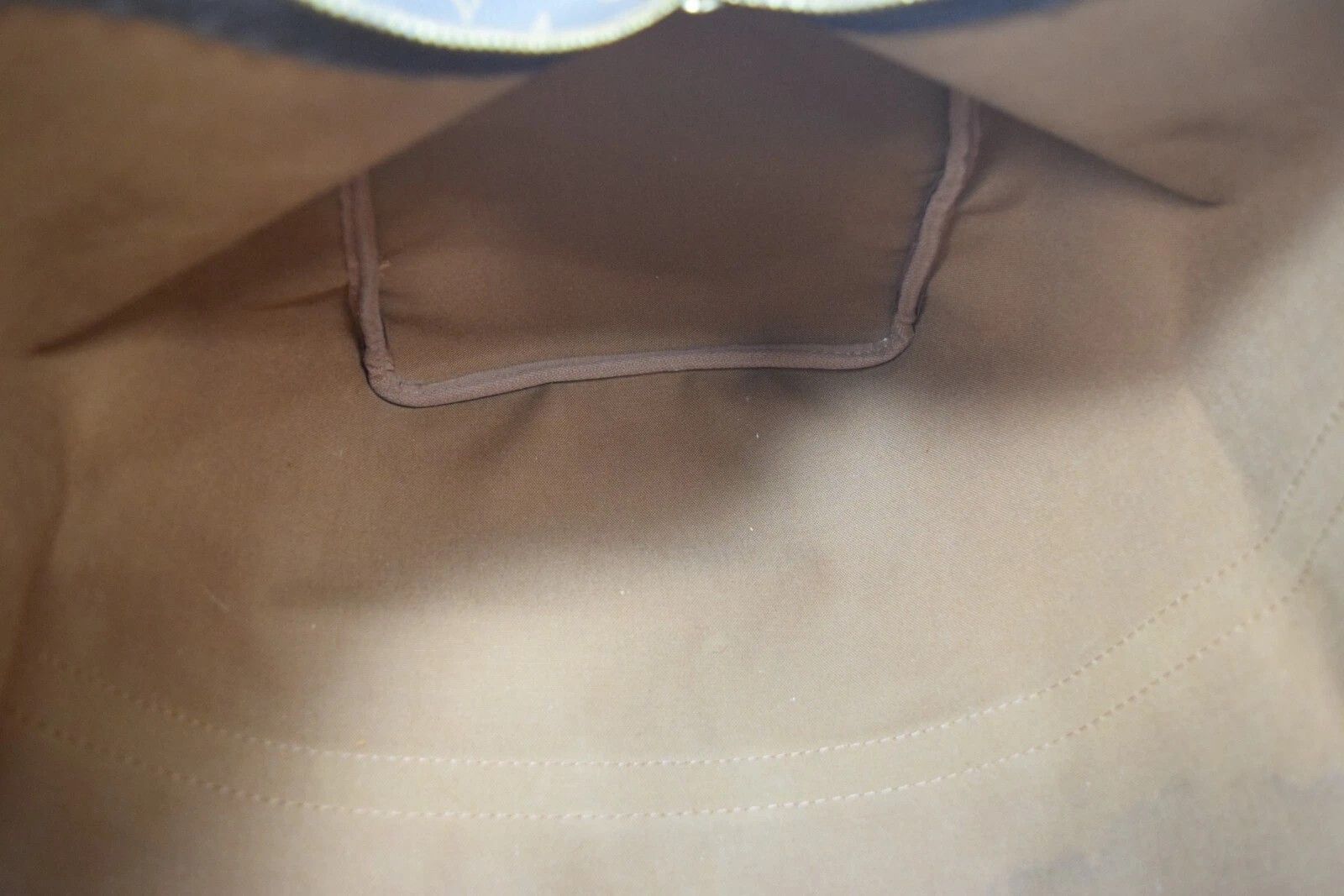 Louis Vuitton Louis Vuitton Keepall 50 Travel Boston Bag Monogram M41426 Size ONE SIZE - 16 Thumbnail