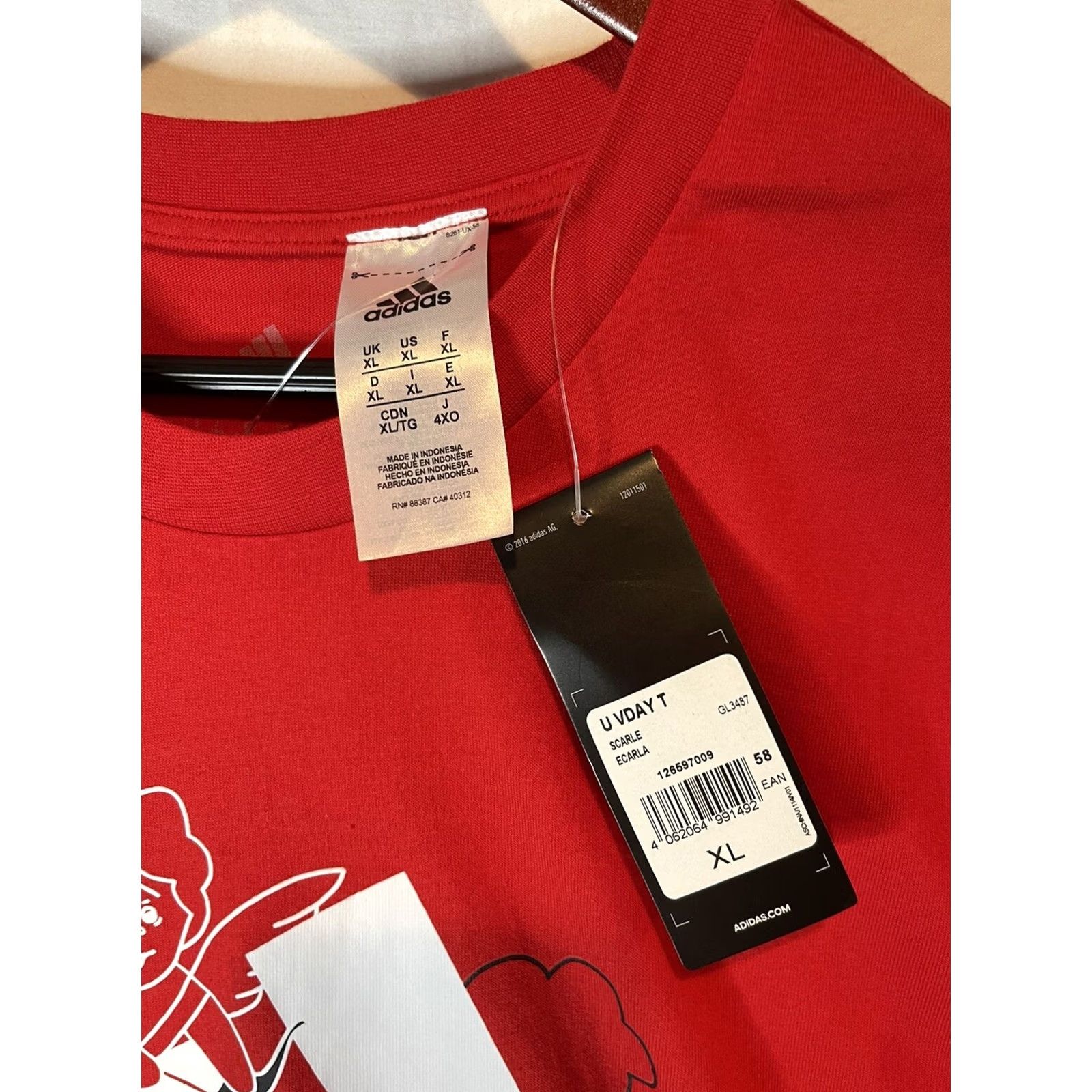 Adidas Adidas Shirt Mens XL Red Cupid Valentines Day GL3487 Graphic Tee Size US XL / EU 56 / 4 - 7 Thumbnail