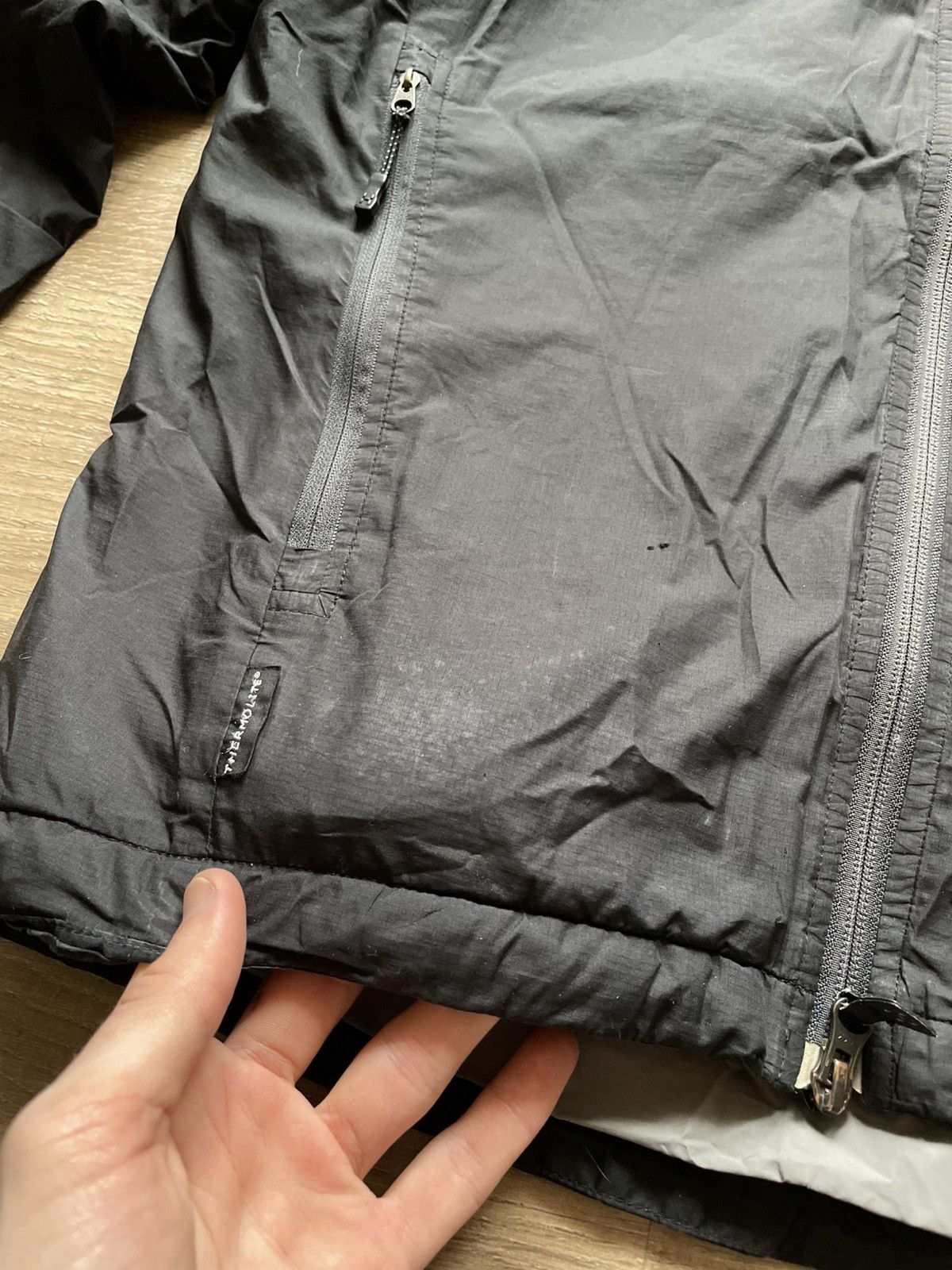 Haglofs Vintage Haglofs Black Outdoor Zip Jacket Mens Size US S / EU 44-46 / 1 - 7 Thumbnail