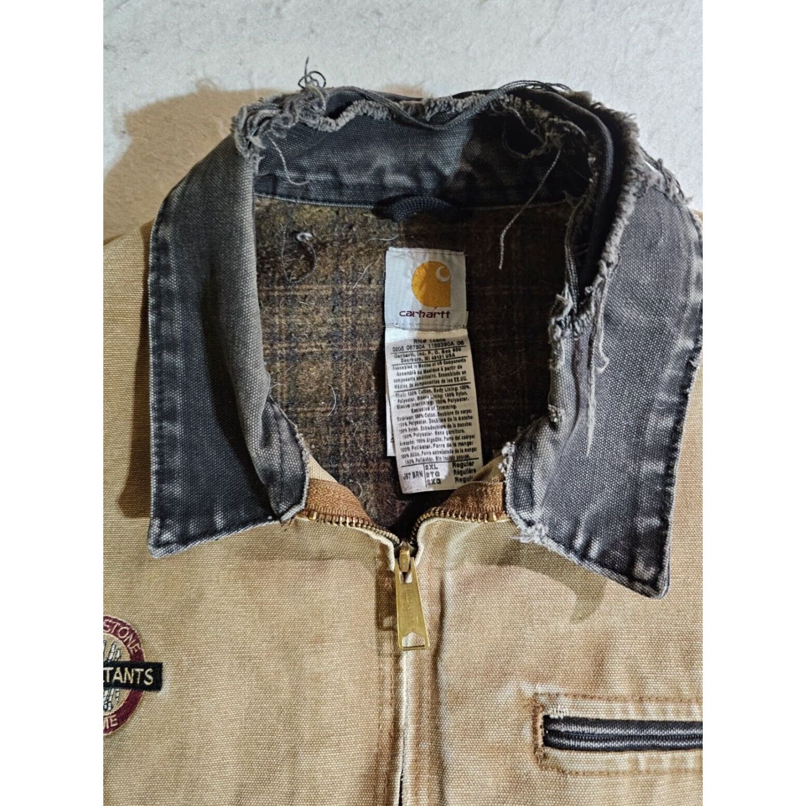 Carhartt VINTAGE Carhartt Jacket Canvas Detroit J97 BRN Distressed Size XXL Brown Women/Men? Size US XXL / EU 58 / 5 - 3 Thumbnail