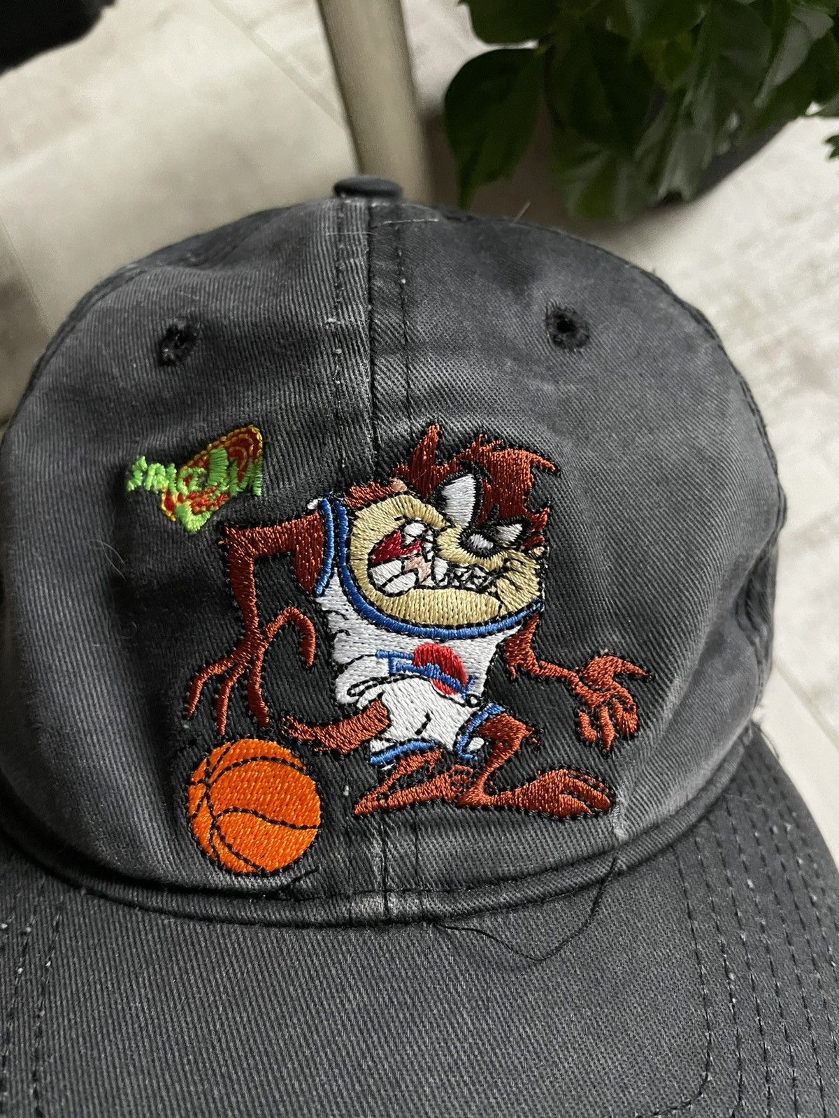 Vintage × Warner Bros Vintage Taz Devil 1996 Warner Bros Space Jam Faded Hat Cap Size ONE SIZE - 3 Thumbnail
