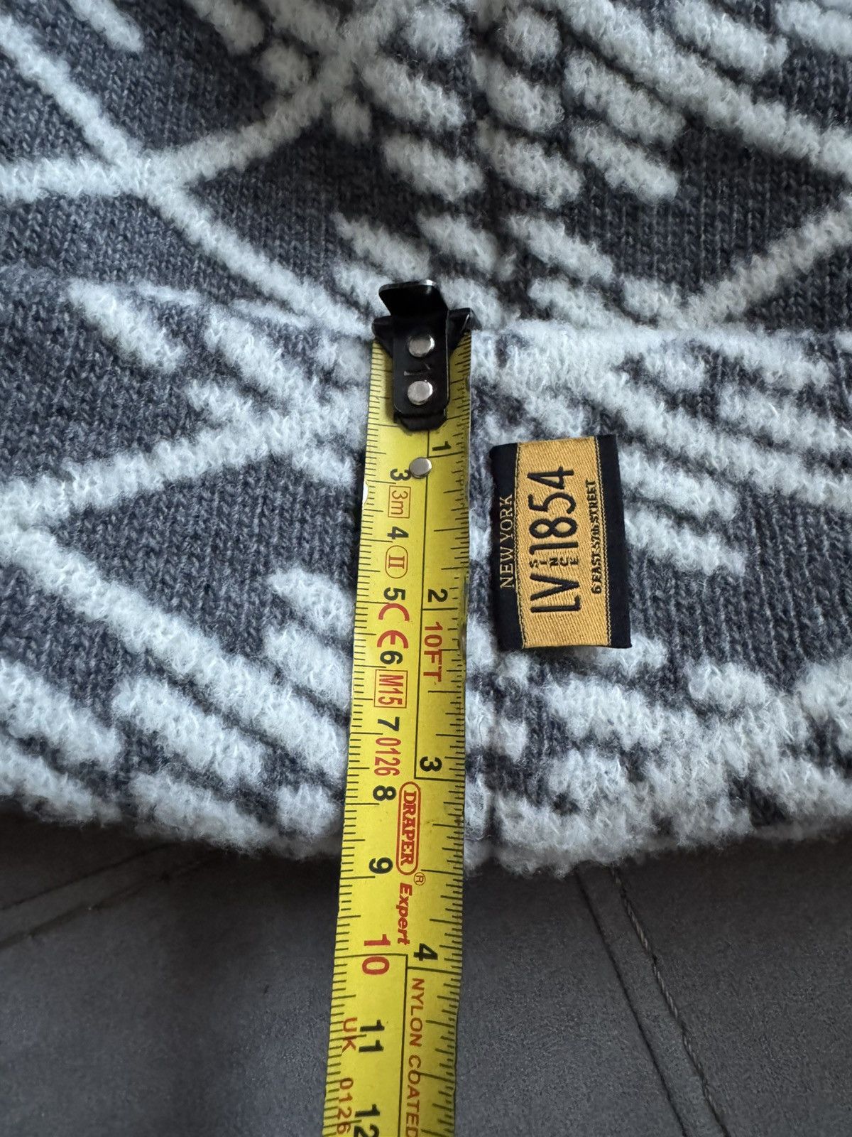Louis Vuitton LOUIS VUITTON beanie hat see real tape measurements in photo Size ONE SIZE - 18 Thumbnail