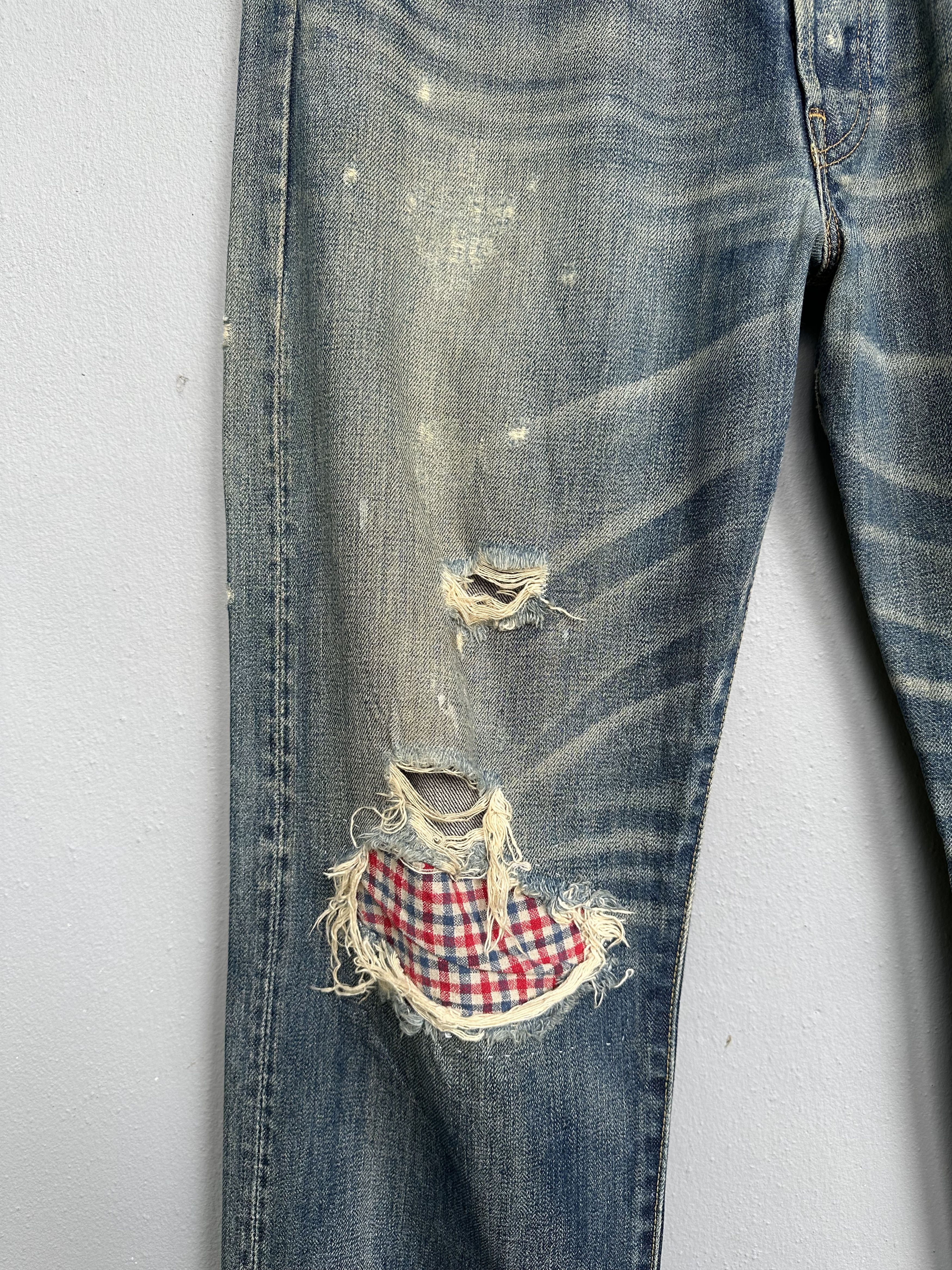 Levi's Vintage Clothing Vintage Levi's 501 Big E 1971 Distressed Reproduction Jeans Size US 34 / EU 50 - 8 Thumbnail