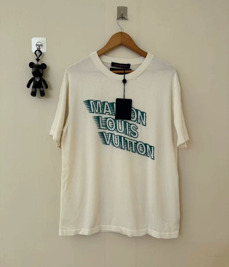 Louis Vuitton Louis Vuitton LV Logo Phantom Short Sleeve - dmc Size US L / EU 52-54 / 3 - 1 Thumbnail