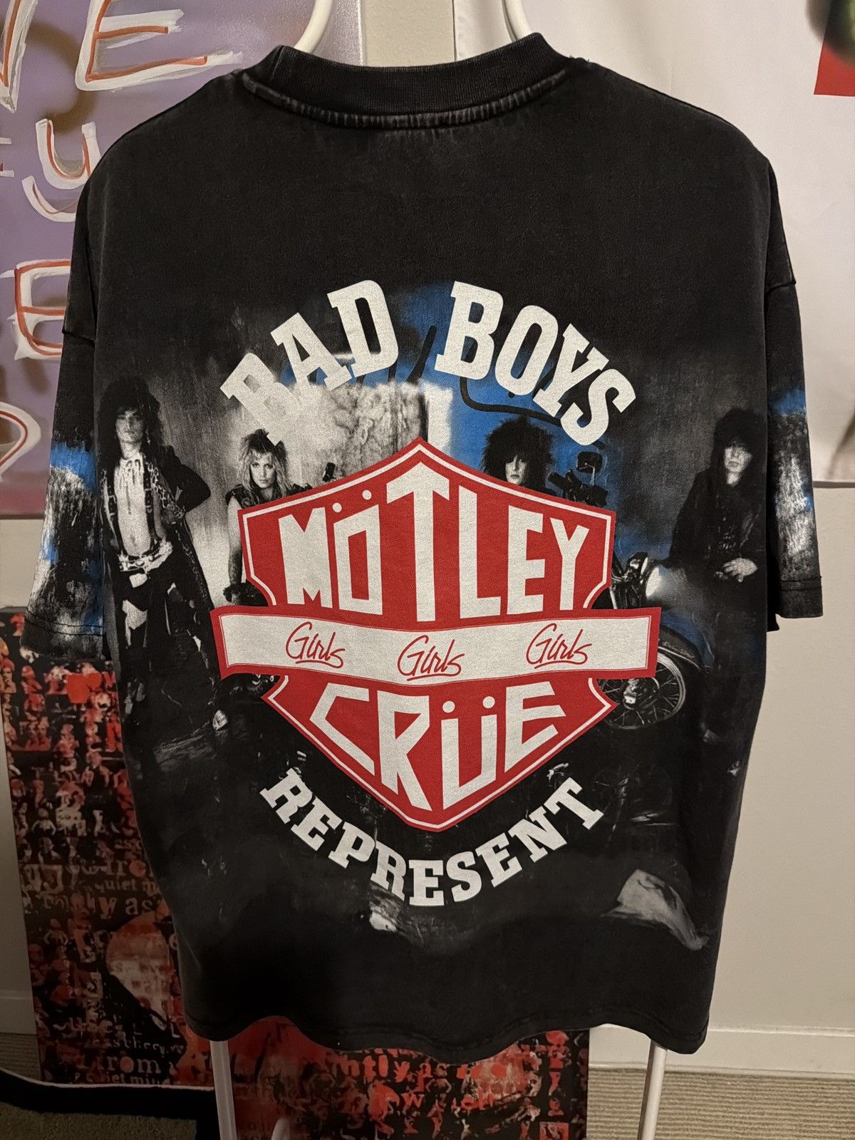Other Motley Crue Tee Size US XL / EU 56 / 4 - 2 Thumbnail