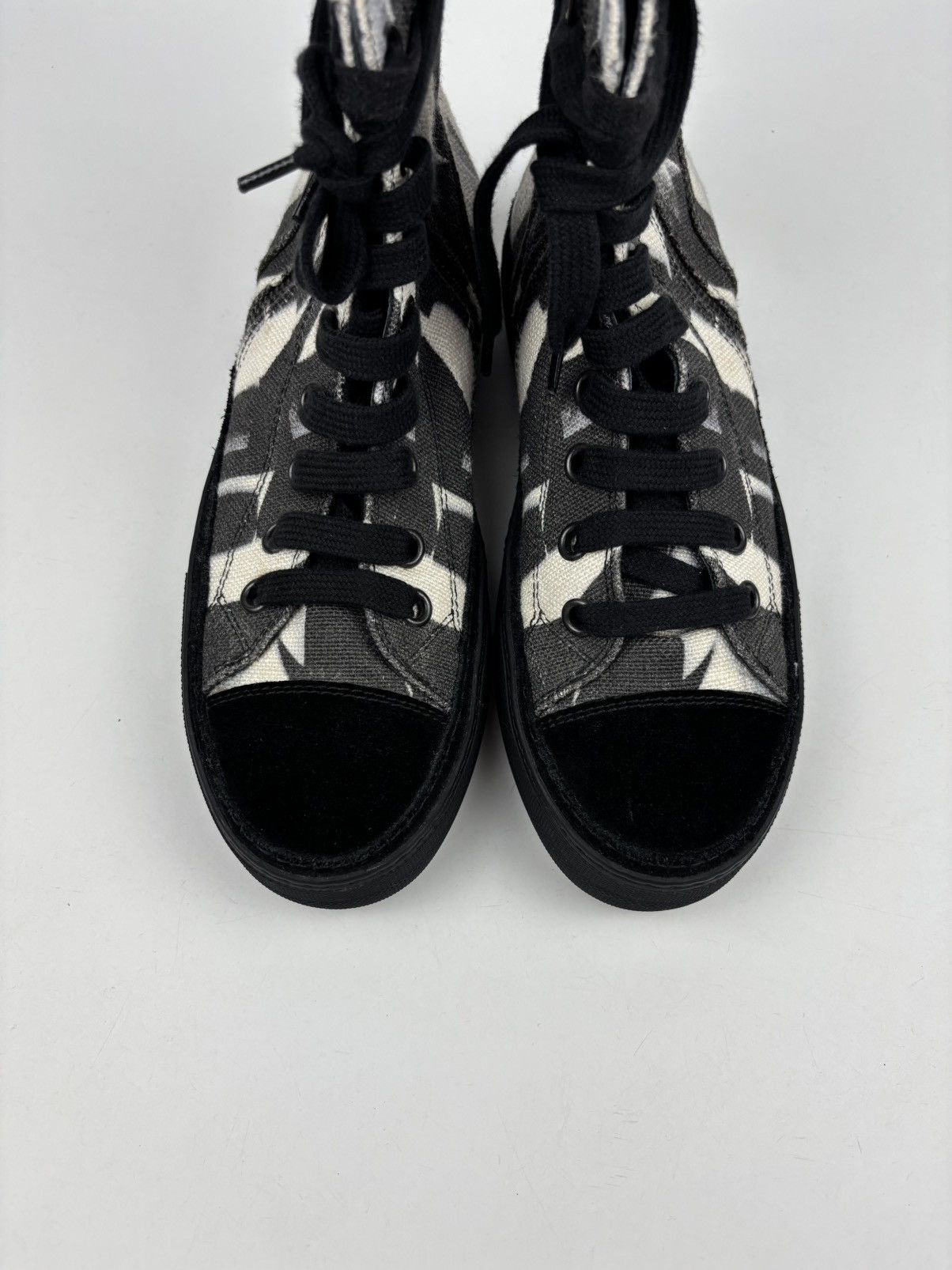 Ann Demeulemeester Ann Demeulemeester Hi-top Canvas Sneaker Size US 7.5 / IT 37.5 - 6 Thumbnail