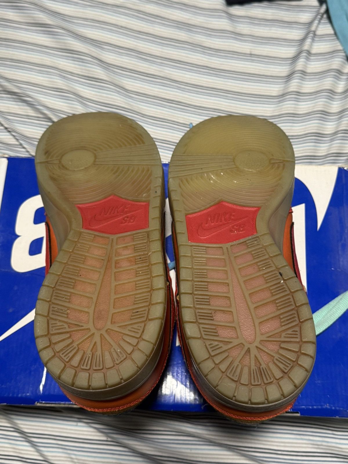 Nike Nike SB Dunk “Fire and Ice” 2013 Size US 10 / EU 43 - 5 Thumbnail