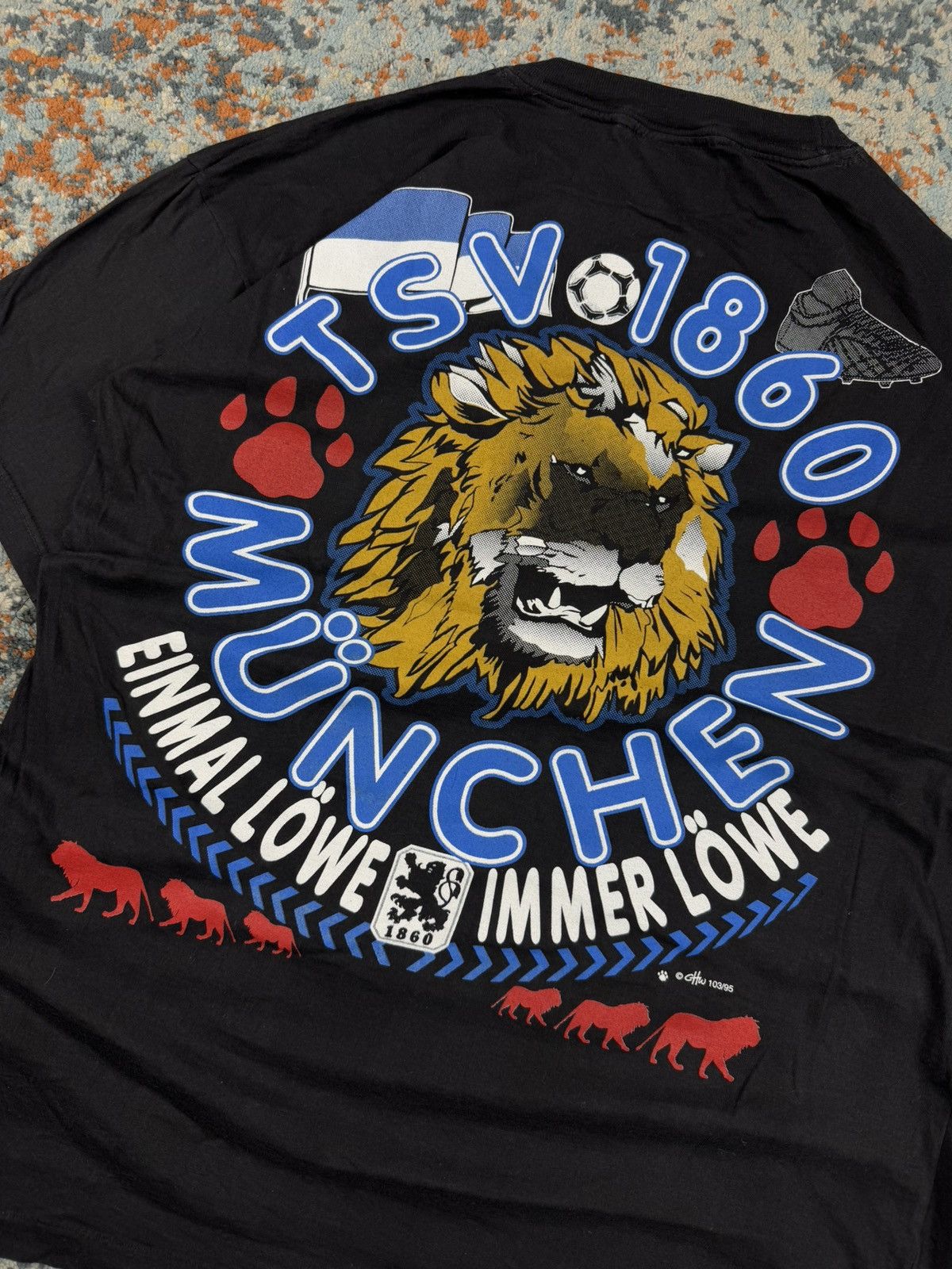 Vintage Vintage 90s TSV 1860 Munich football soccer team graphic tee Size US XL / EU 56 / 4 - 6 Thumbnail