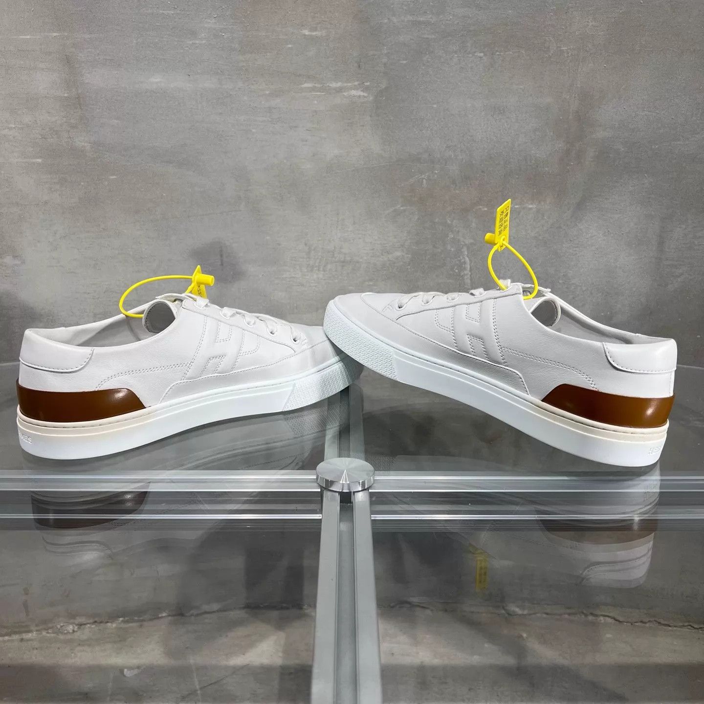 Hermes HERMES white and brown sneakers size 41 Size US 8 / EU 41 - 5 Thumbnail