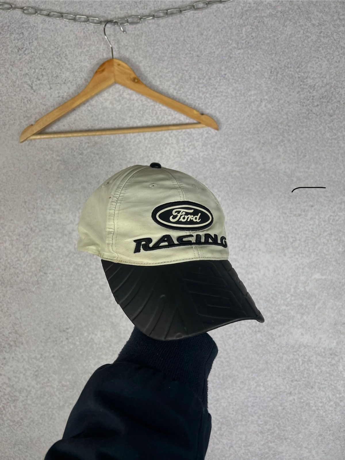 Vintage Rare! Vintage Ford Racing Tire Tread Visor Cap Hat Y2K Size ONE SIZE - 1 Thumbnail