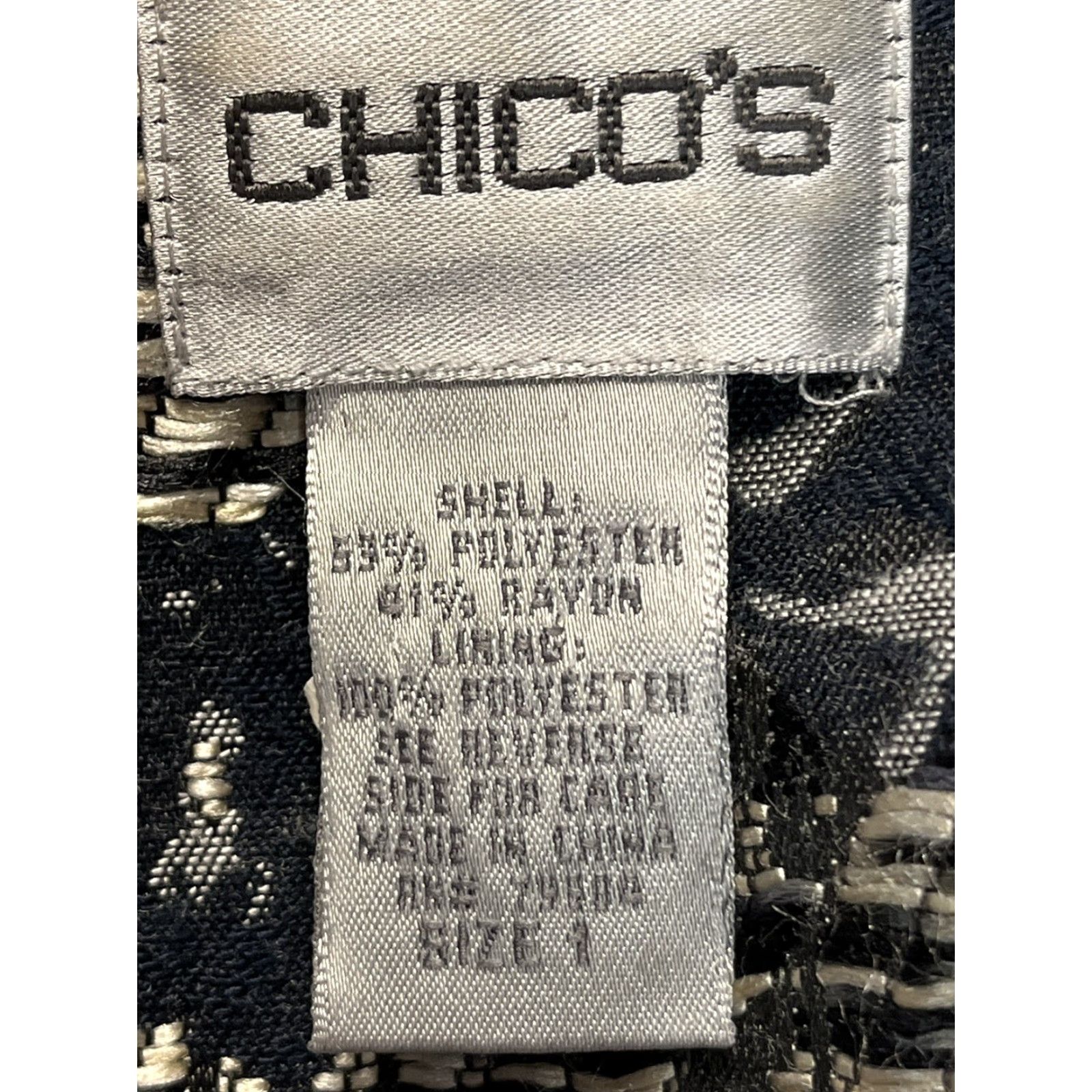 Vintage Chicos Blazer Women Sz 1 M Black & Silver Floral Textured Blazer Jacket Satin/Polyester Button Sleeve Long Casual Business Party/Cocktail Womens Size M / US 6-8 / IT 42-44 - 6 Thumbnail
