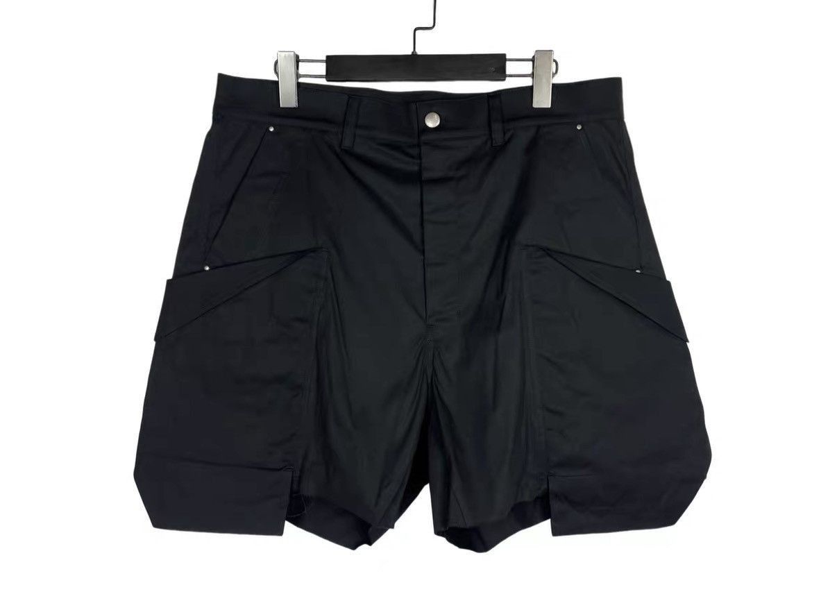 Rick Owens Black Utility Cargo Shorts Size US 30 / EU 46 - 1 Thumbnail