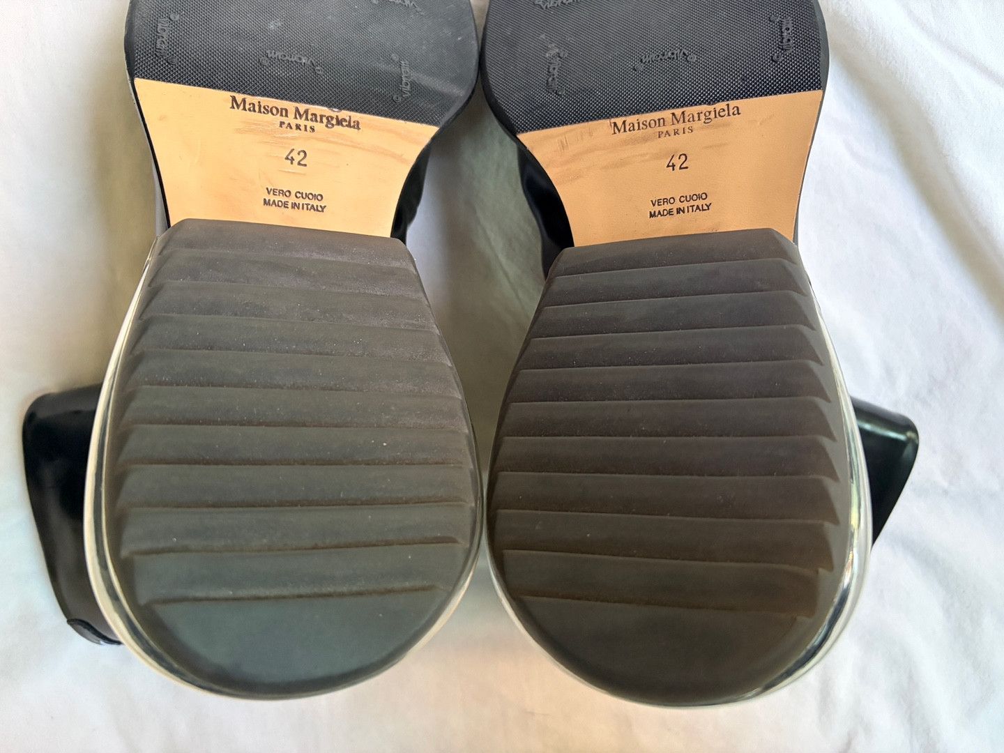 Maison Margiela RARE Maison Margiela Tabi Boots Air Bag Heel Sole MM6 ankle Size US 9 / EU 42 - 16 Thumbnail