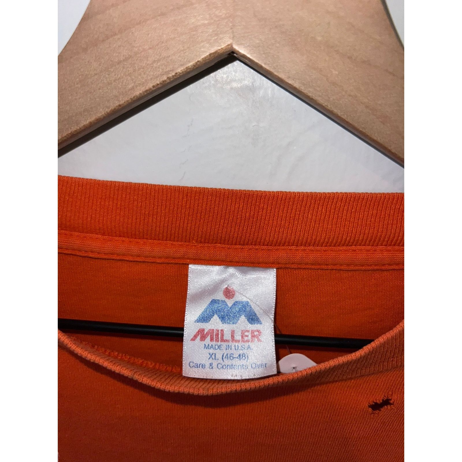 Vintage Vintage Denver Broncos Shirt Huddle 9 Sports Live NFL Tee XL Size US XL / EU 56 / 4 - 8 Thumbnail