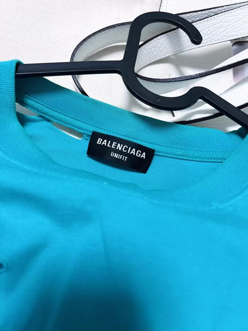Balenciaga Balenciaga Lake water green havoc logo short sleeves Size US M / EU 48-50 / 2 - 7 Thumbnail