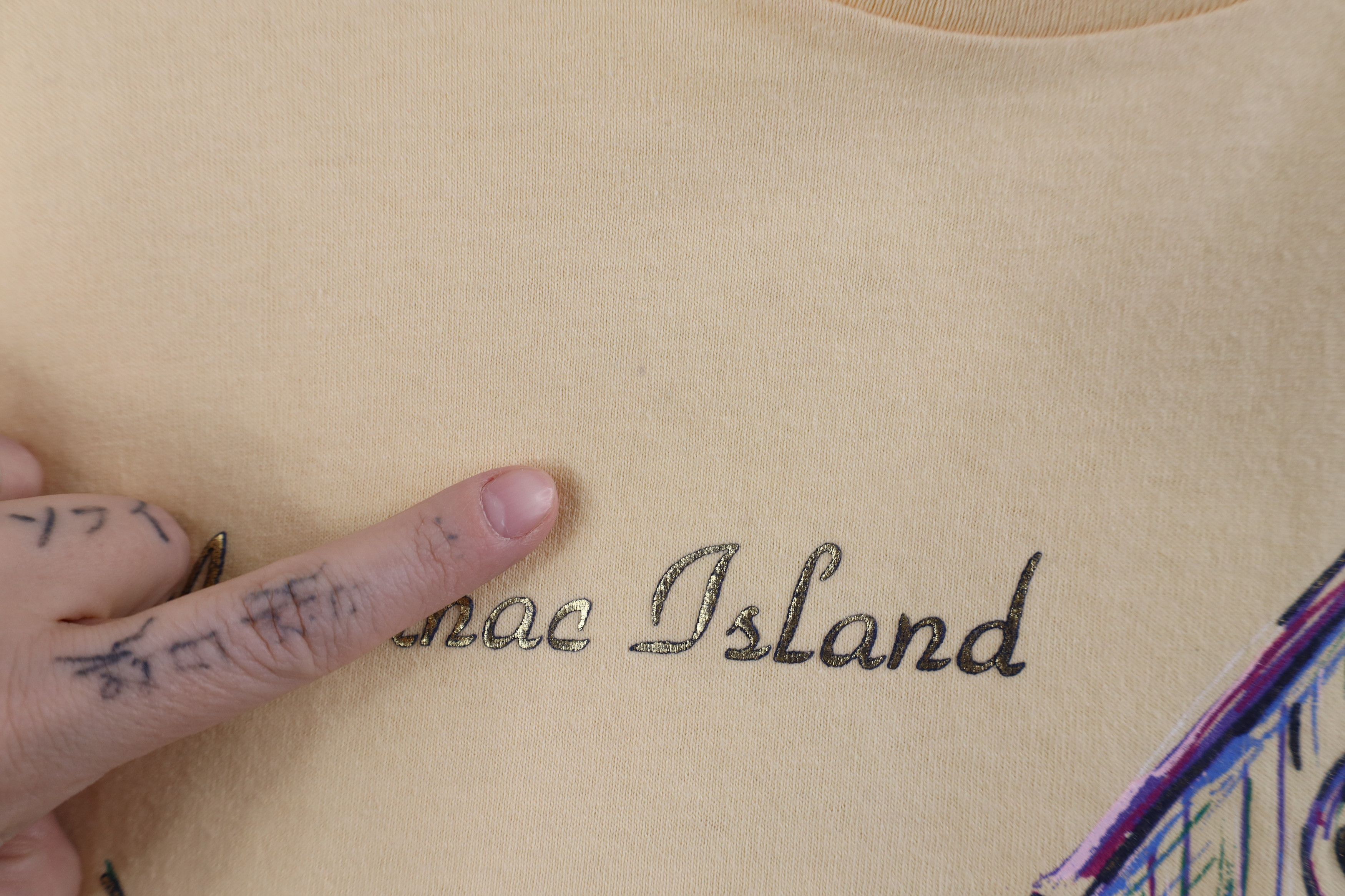 Vintage Vintage 90s Streetwear Mackinac Island Michigan Bird T-Shirt Size L / US 10 / IT 46 - 5 Thumbnail