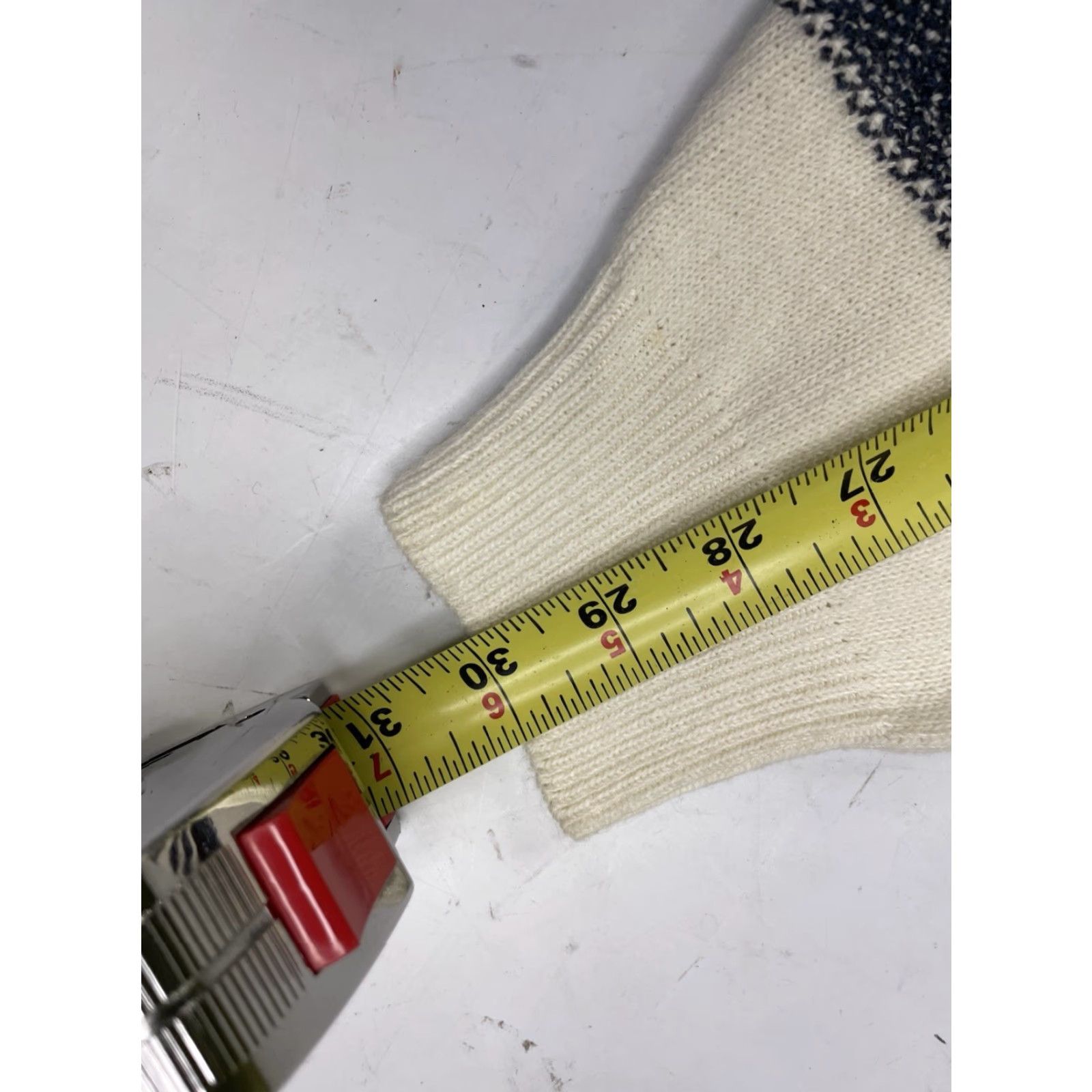 Vintage VINTAGE Mac Hugh Textured 3D Knit Sweater Pullover Mens Large Acrylic Cotton White Pullover Classic University Men Size US L / EU 52-54 / 3 - 5 Thumbnail