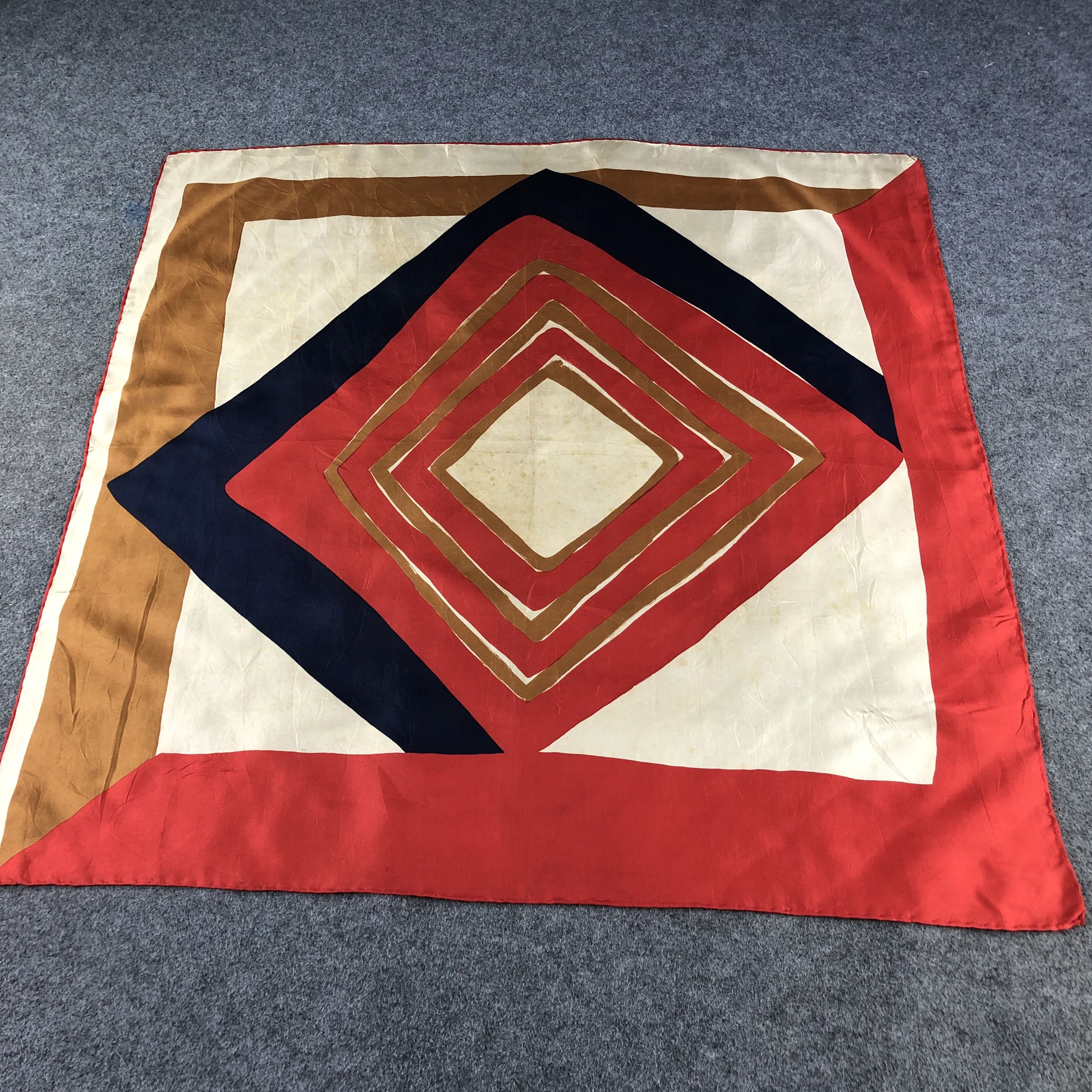 Vintage Vintage Abstract Hand Rolled Silk Scarf M882 Size ONE SIZE - 1 Thumbnail