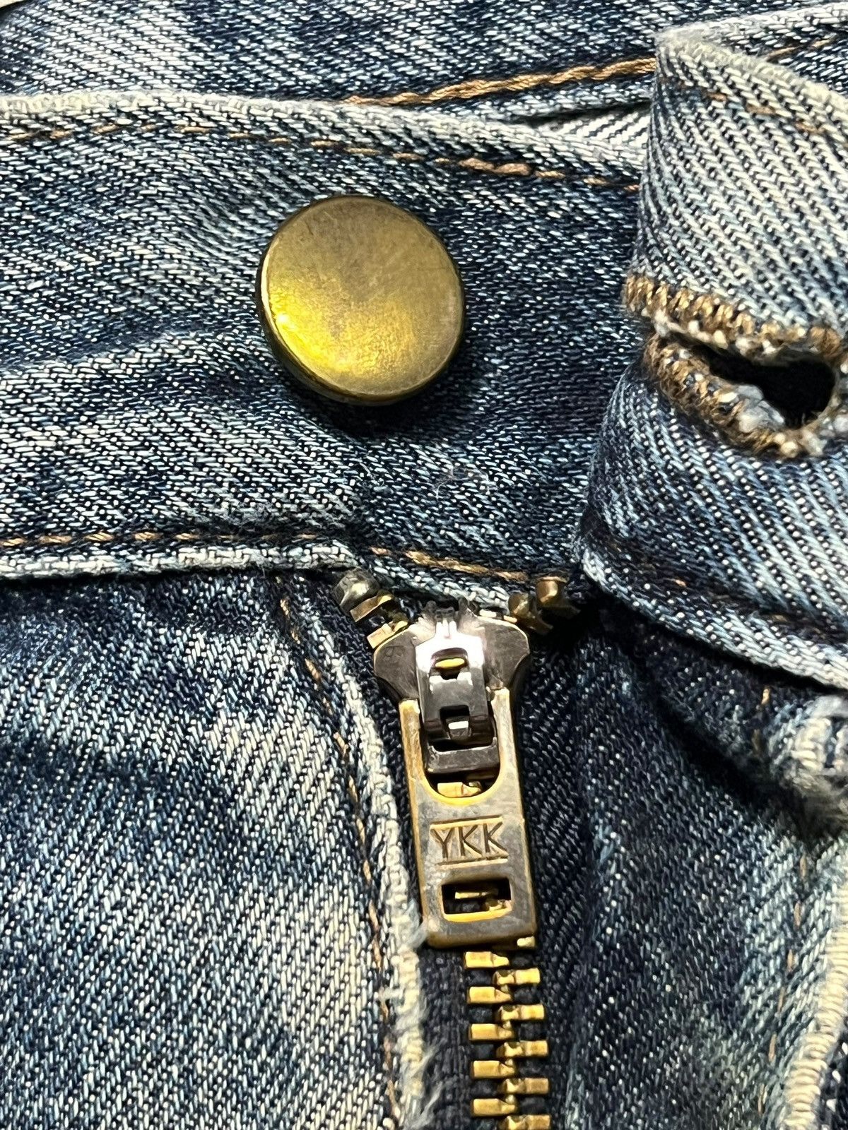 Uniqlo Vintage Uniqlo Japan - Faded Mud Wash, Distressed Denim Size US 32 / EU 48 - 7 Thumbnail