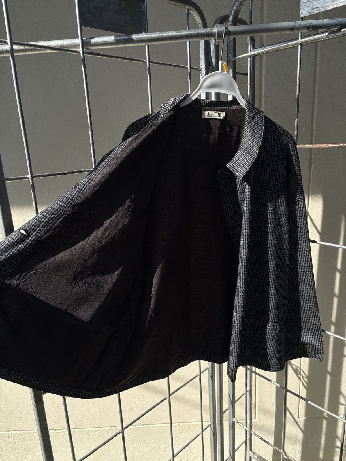 Issey Miyake i.s. Issey Miyake wool jacket blouse Size M / US 6-8 / IT 42-44 - 13 Thumbnail