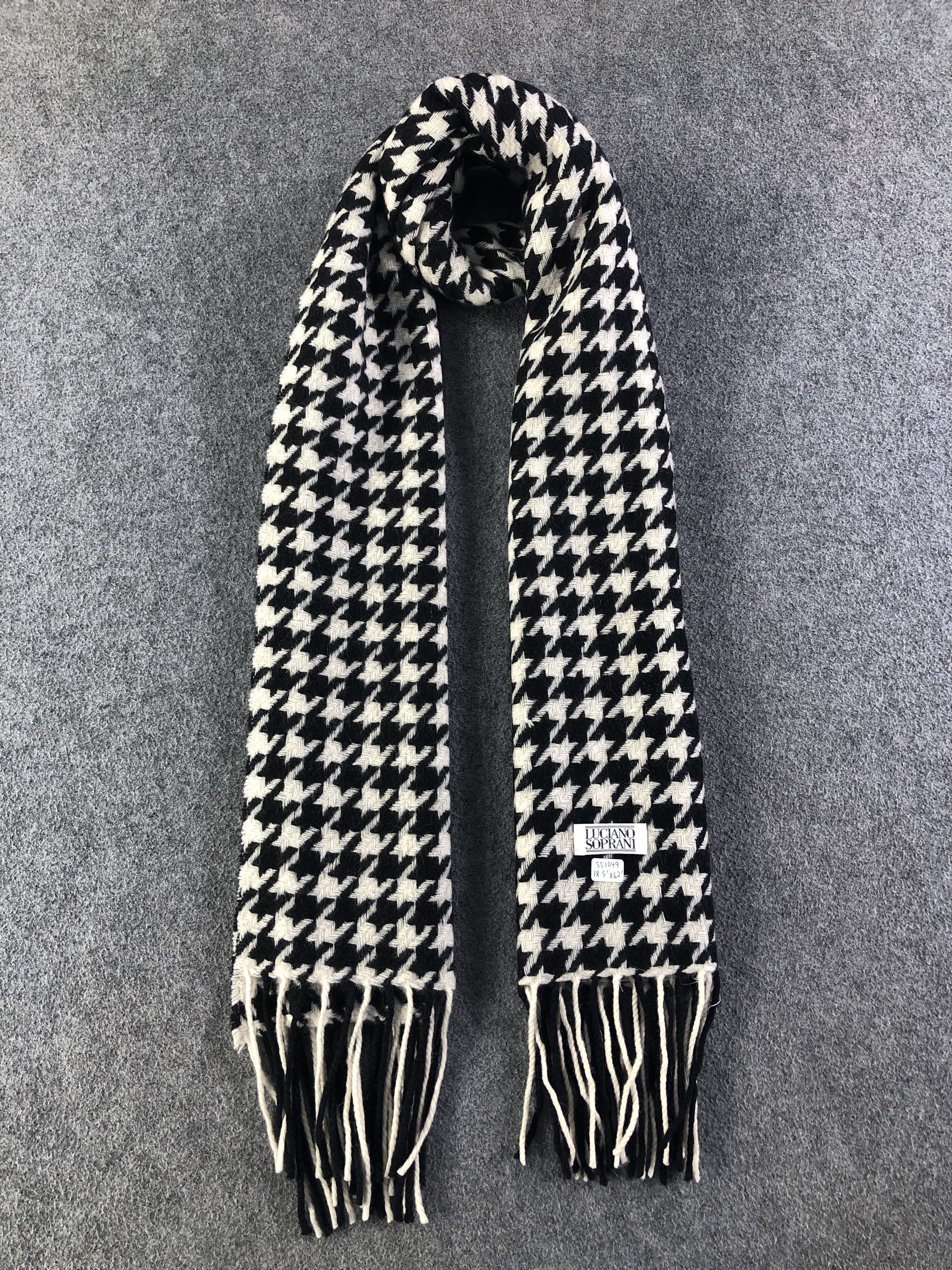 Vintage Luciano Soprani Houndstooth Scarf / Muffler / Neckwear Size ONE SIZE - 1 Thumbnail