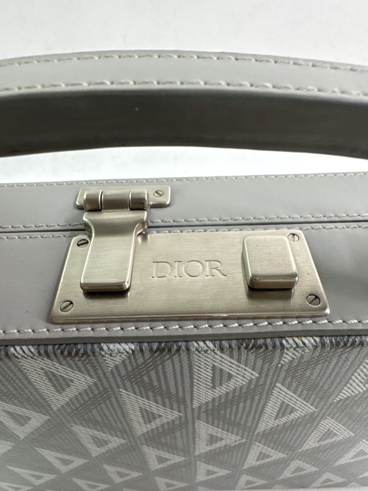 Dior Dior Lock Diamond CD Mono Hand/Sling Bag Size 34 - 11 Thumbnail