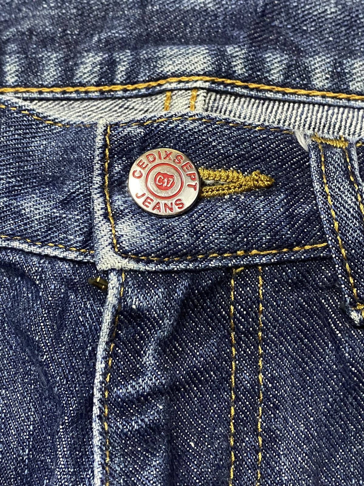 Japanese Brand Vintage Japanese Brands Blue Wash Flare Style Jeans Size US 27 - 10 Thumbnail