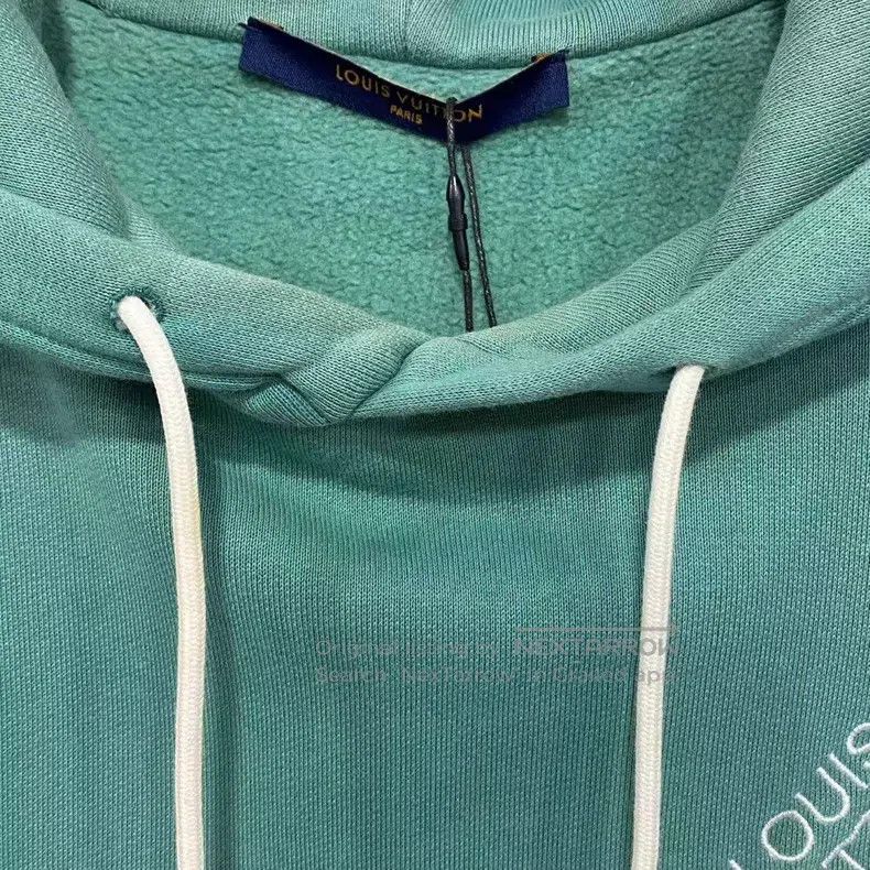 Louis Vuitton Louis Vuitton Lake Blue Pin Hoodie Size US S / EU 44-46 / 1 - 4 Thumbnail