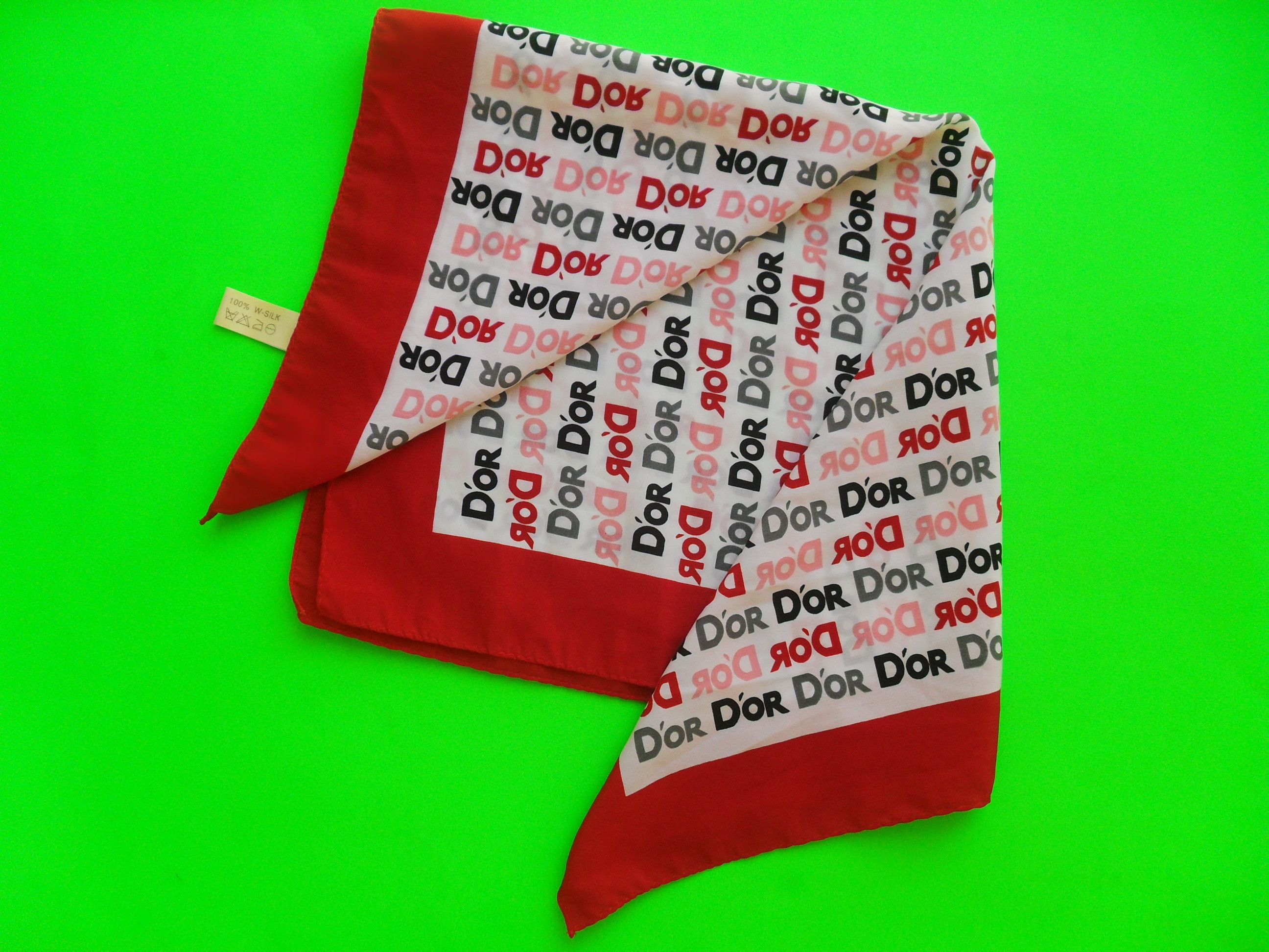 Other 100% Silk travel square scarf. Size ONE SIZE - 3 Thumbnail